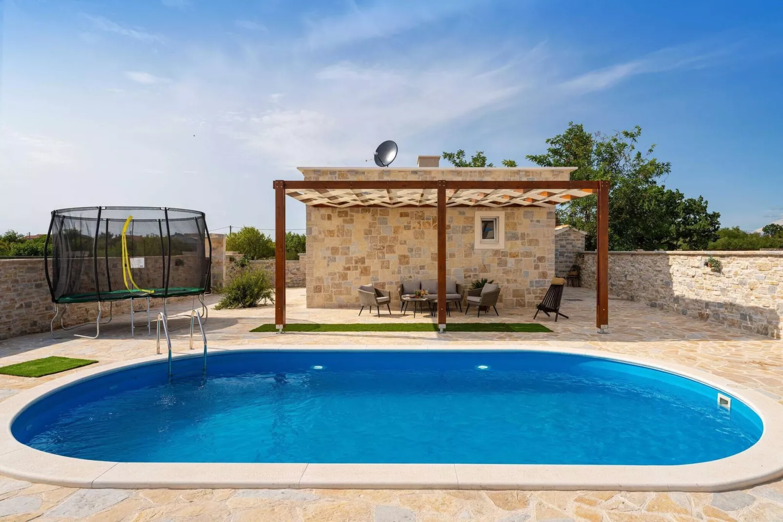 Holiday home Katalea-Schwimmbad