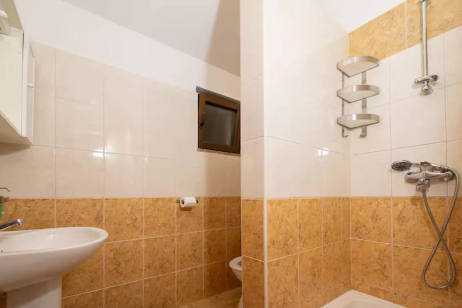 Villa Mima Pool Retreat - Five Bedroom Villa With Pool-Bathroom