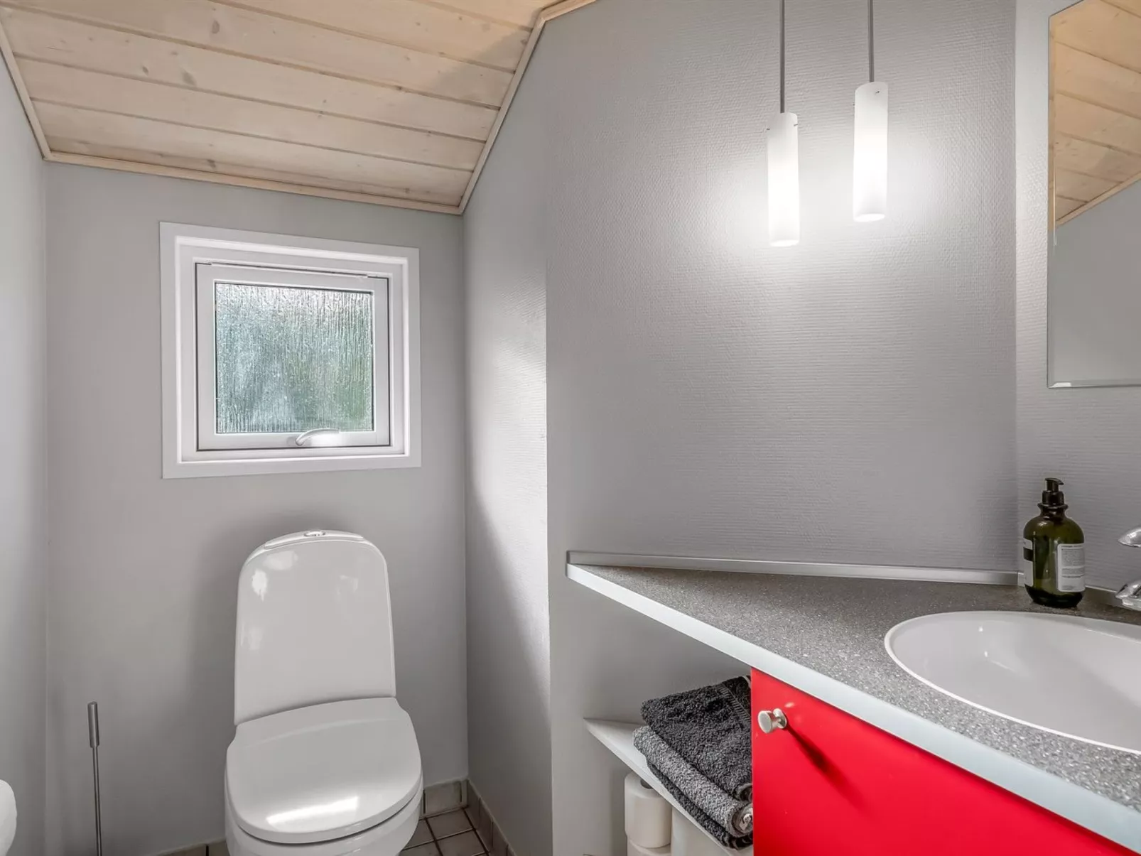 "Peder" - 4km from the sea-Inside