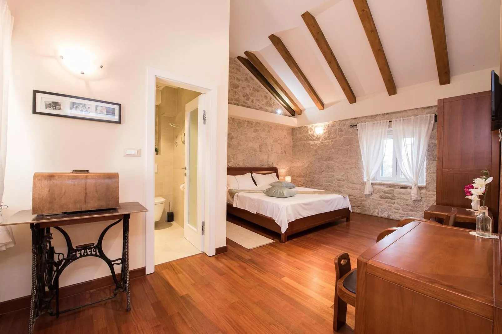 Authentic Villa Zvonko-Flur