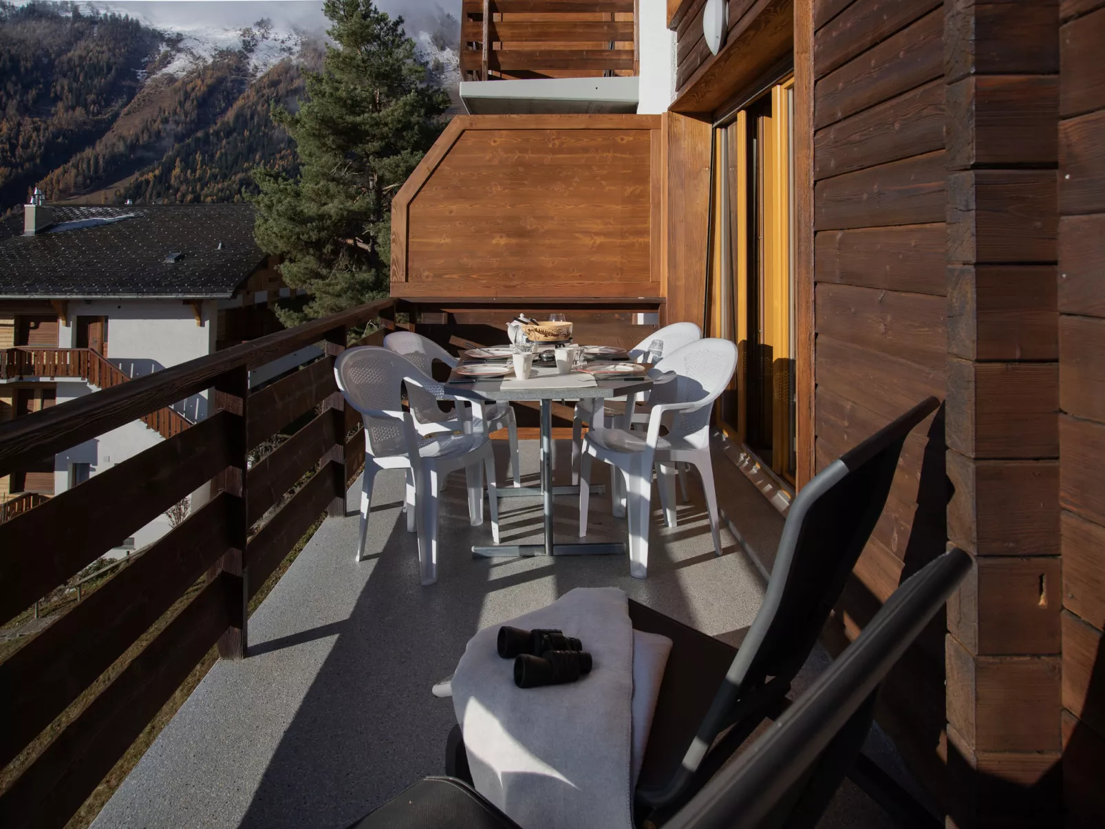 Plein Soleil B 19-Dehors