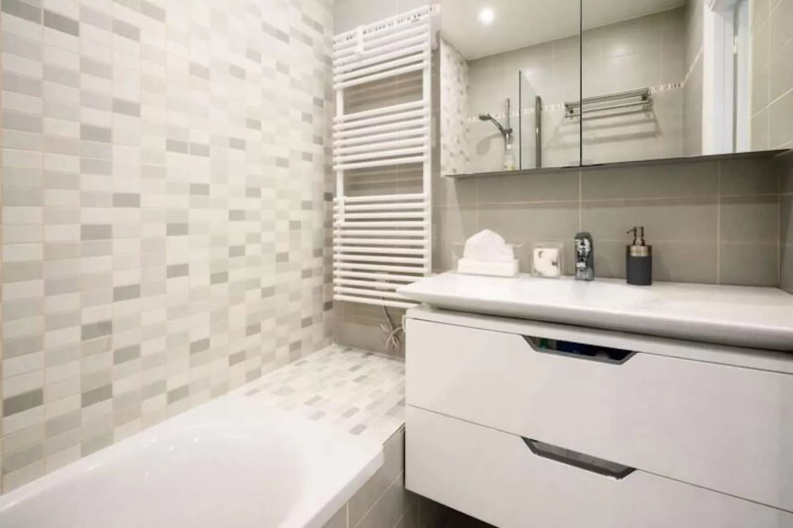 Résidence 3p R&eacute;sidence De Standing, Avec Vue Mer & Piscine-Untagged