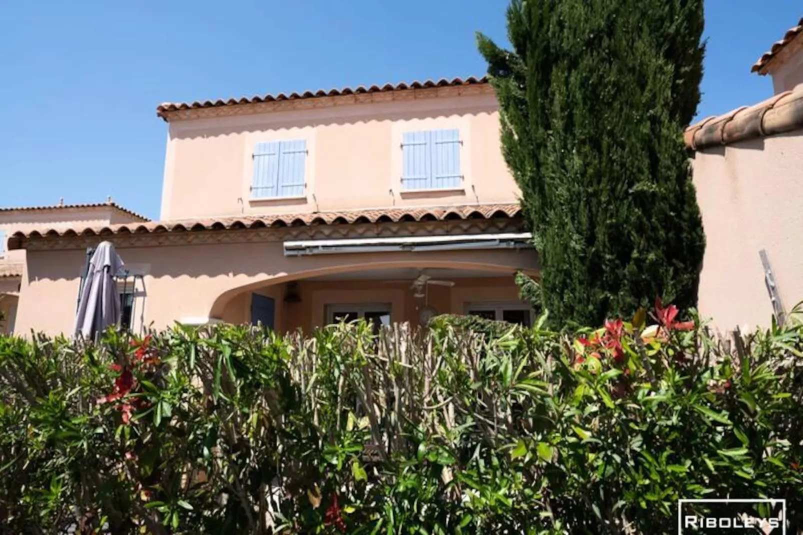 Spacieuse Villa Au C&oelig;ur Du Golf De B&eacute;ziers-Untagged