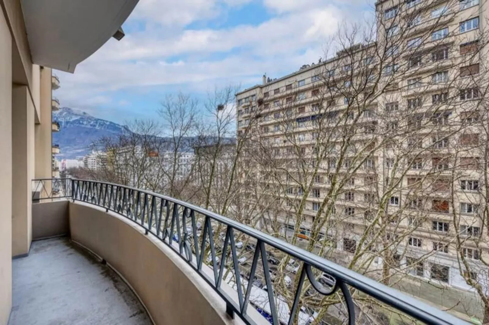 | The Precious 💎 Paul Mistral-Nicht zugeordnet