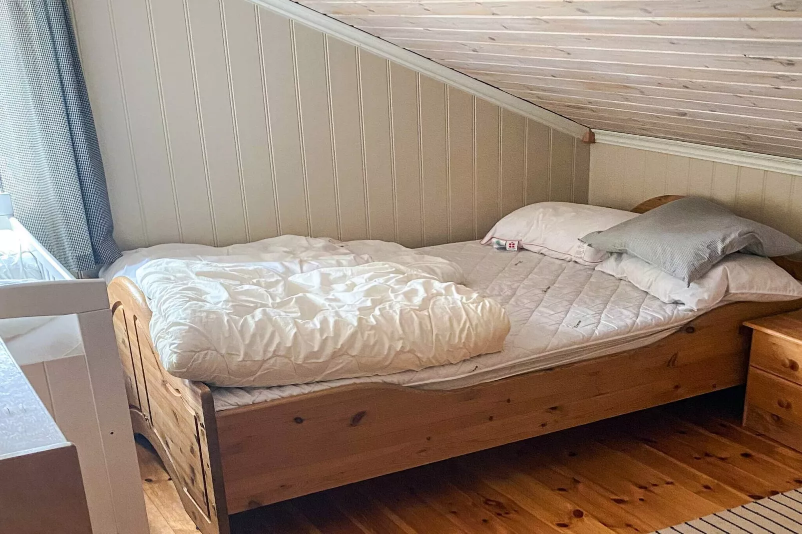 30653-PØLSEBU-Intérieur