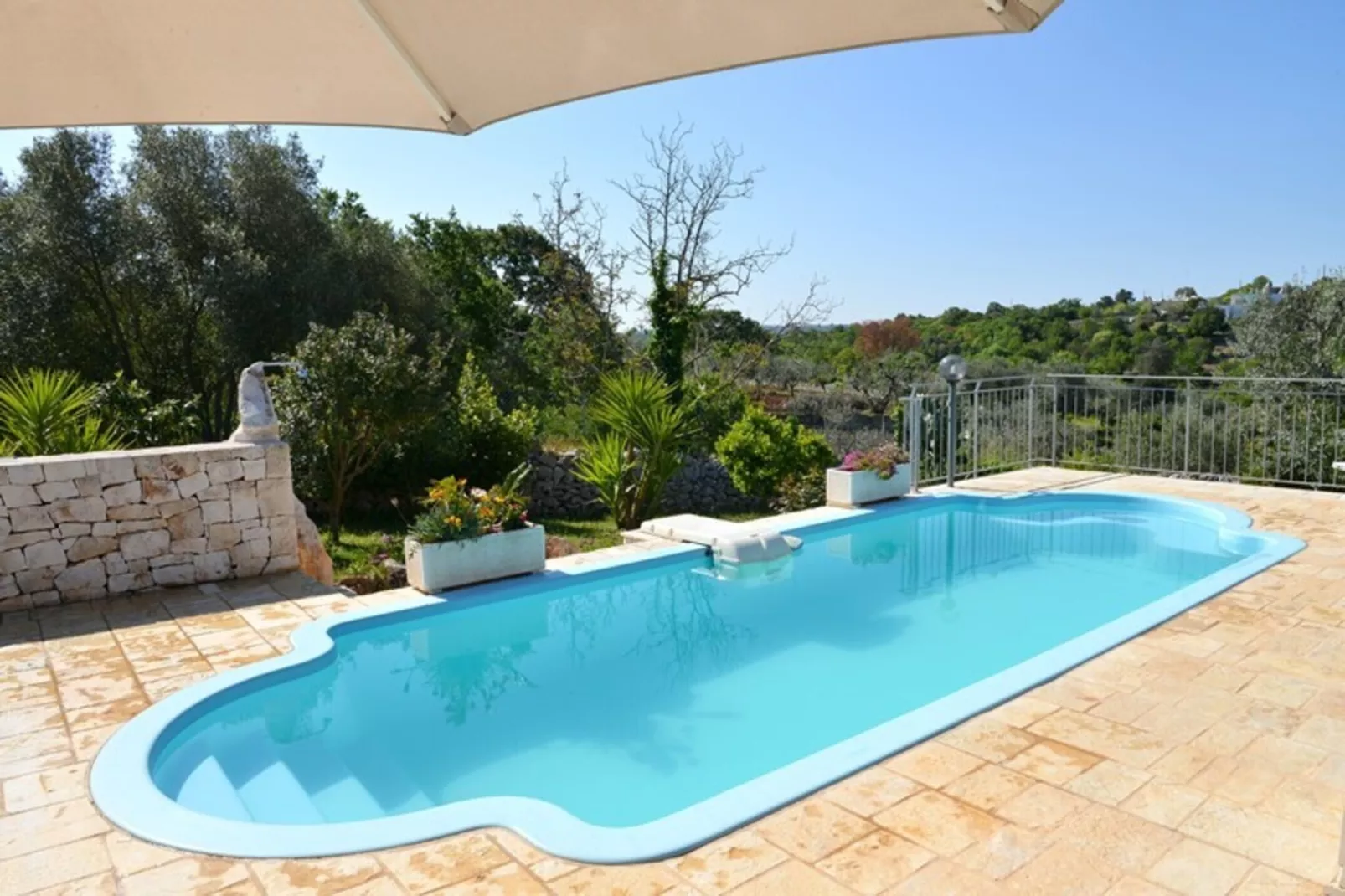Holiday home Cisternino-Trullo Ulivo Antico-Piscine