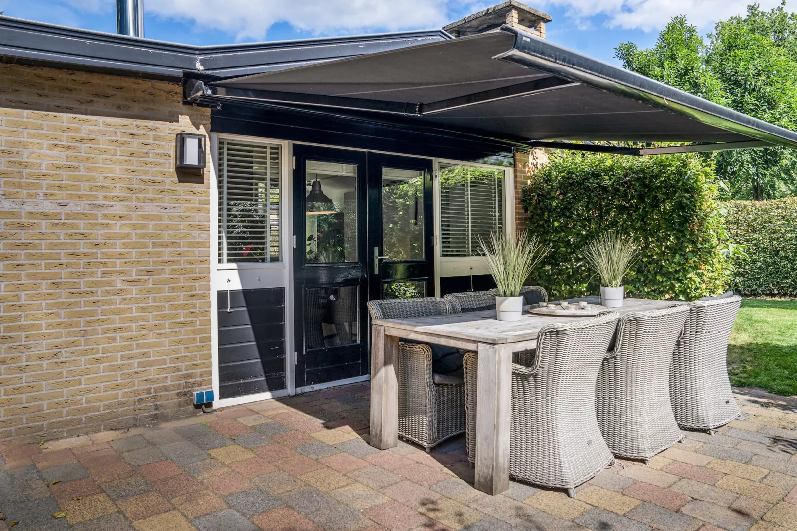 't Voortsche Boshuys-Terrace balcony