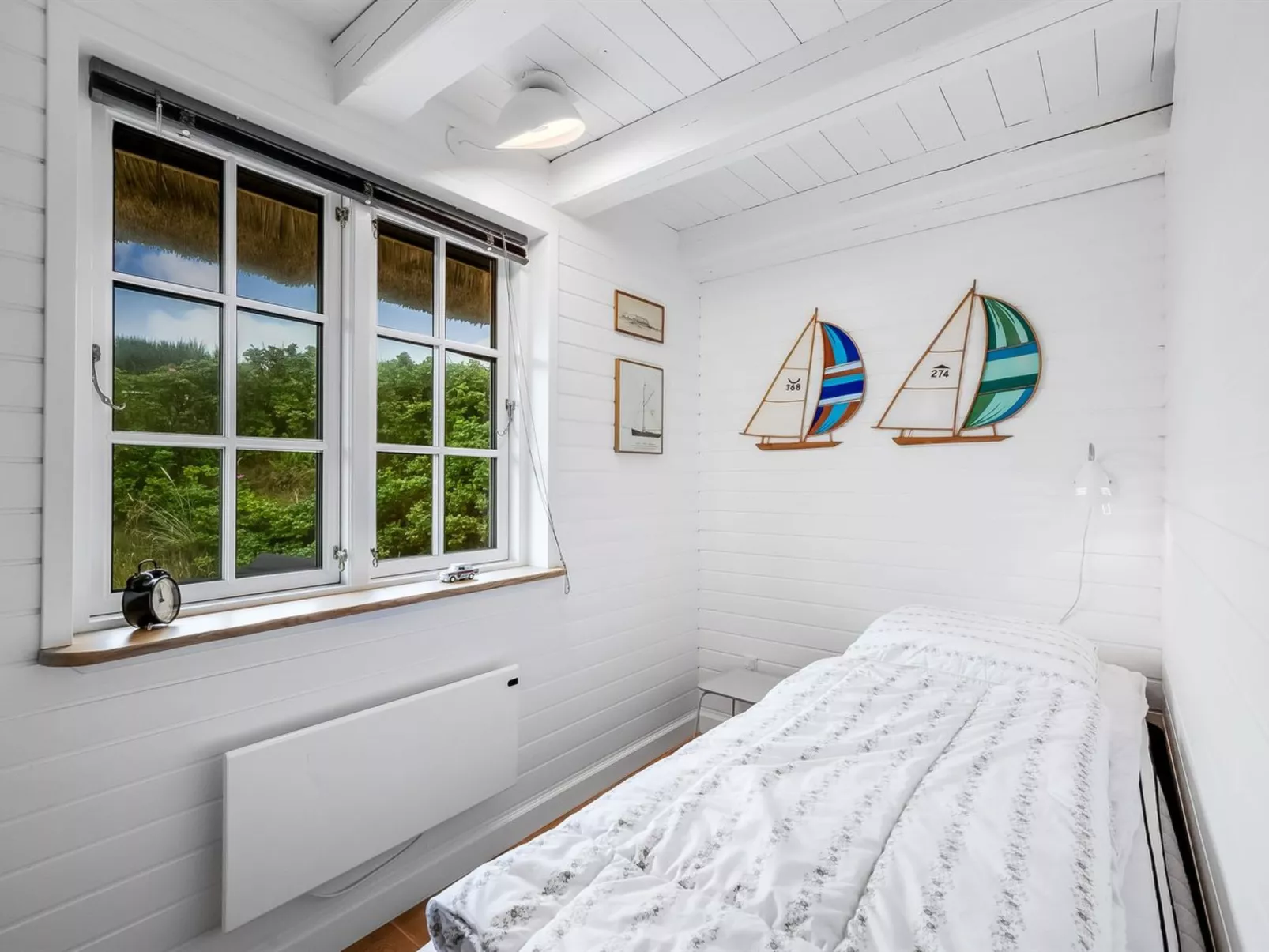 "Erle" - 200m to the fjord-Inside