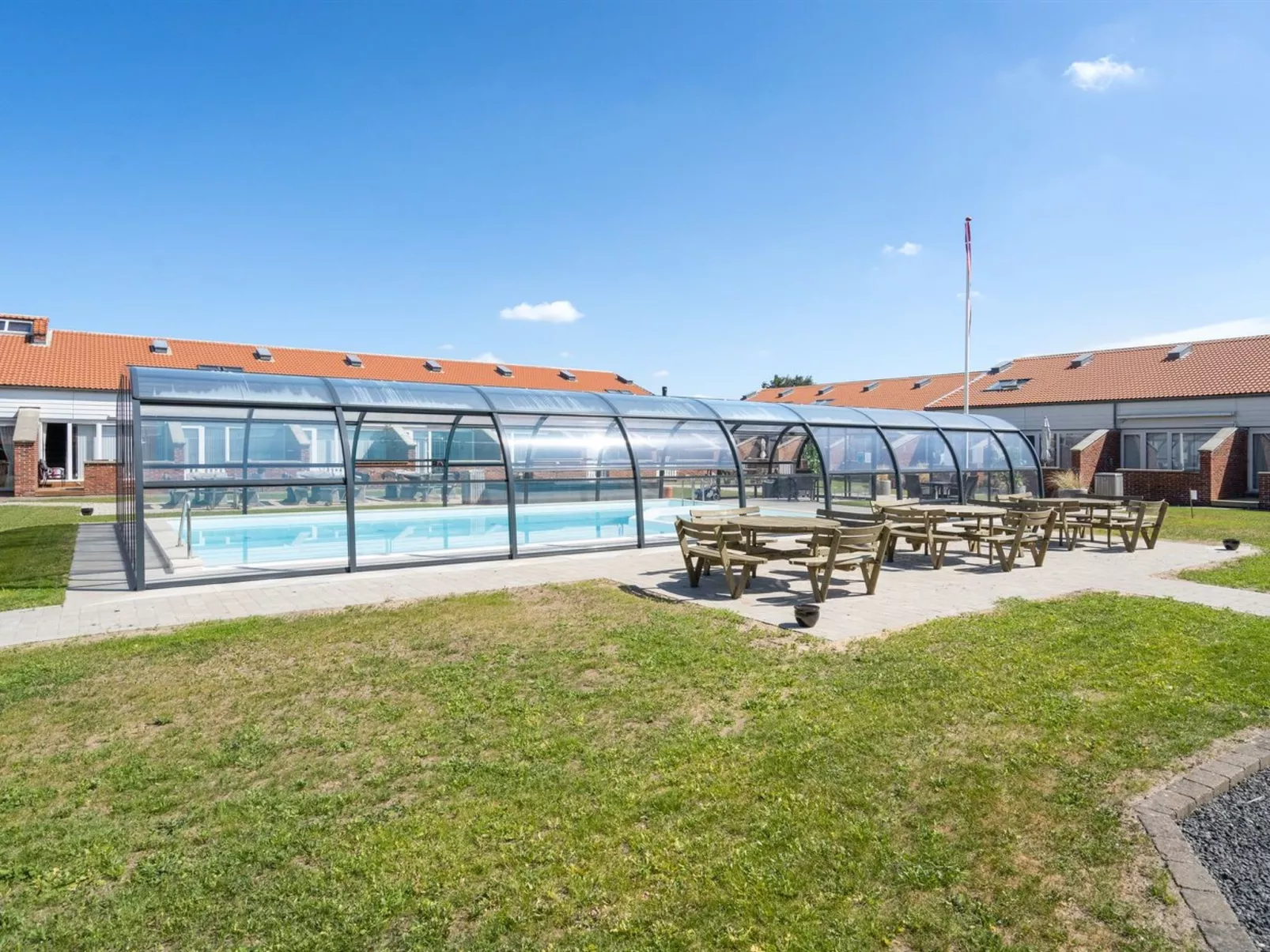 "Skarp" - 500m from the sea-Drinnen