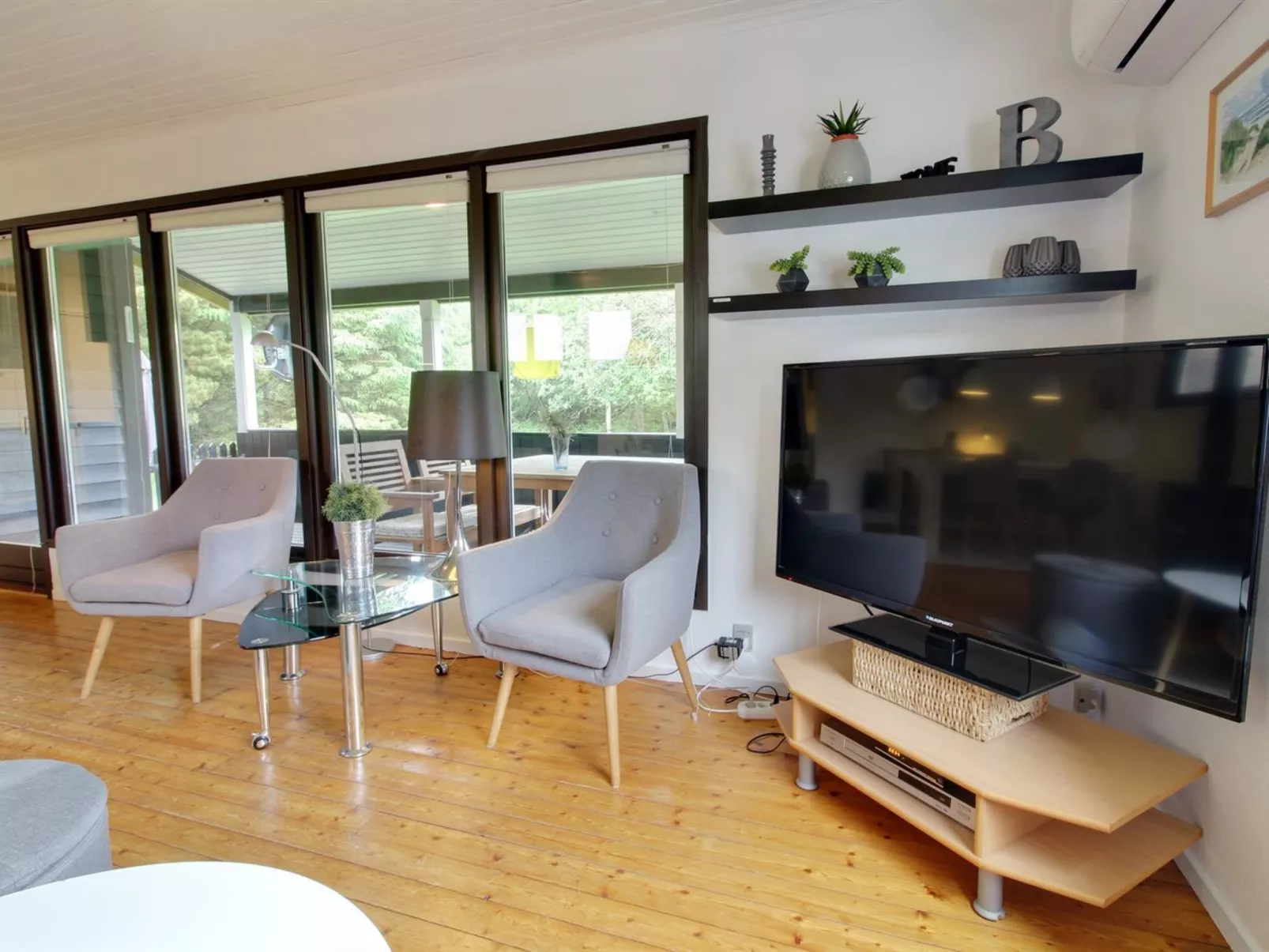 "Hannu" - 900m from the sea-Drinnen