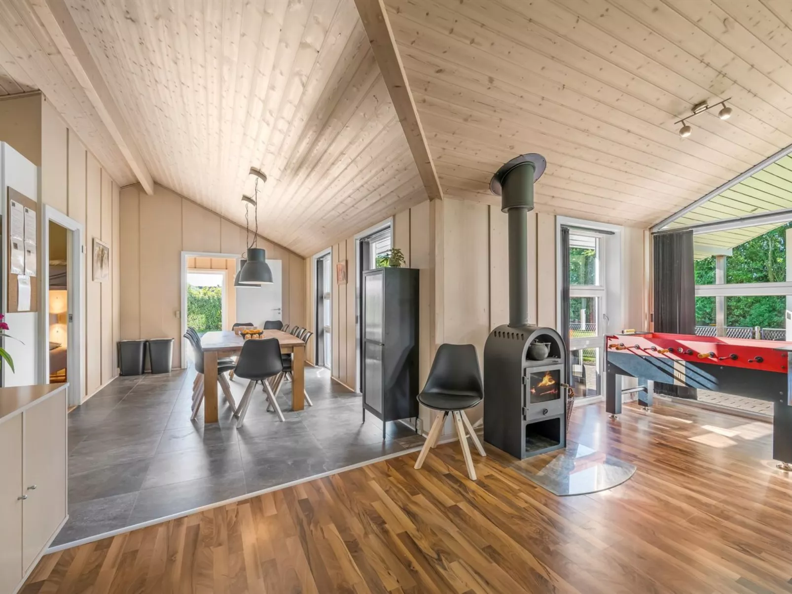 "Findus" - 1.2km to the fjord-Inside