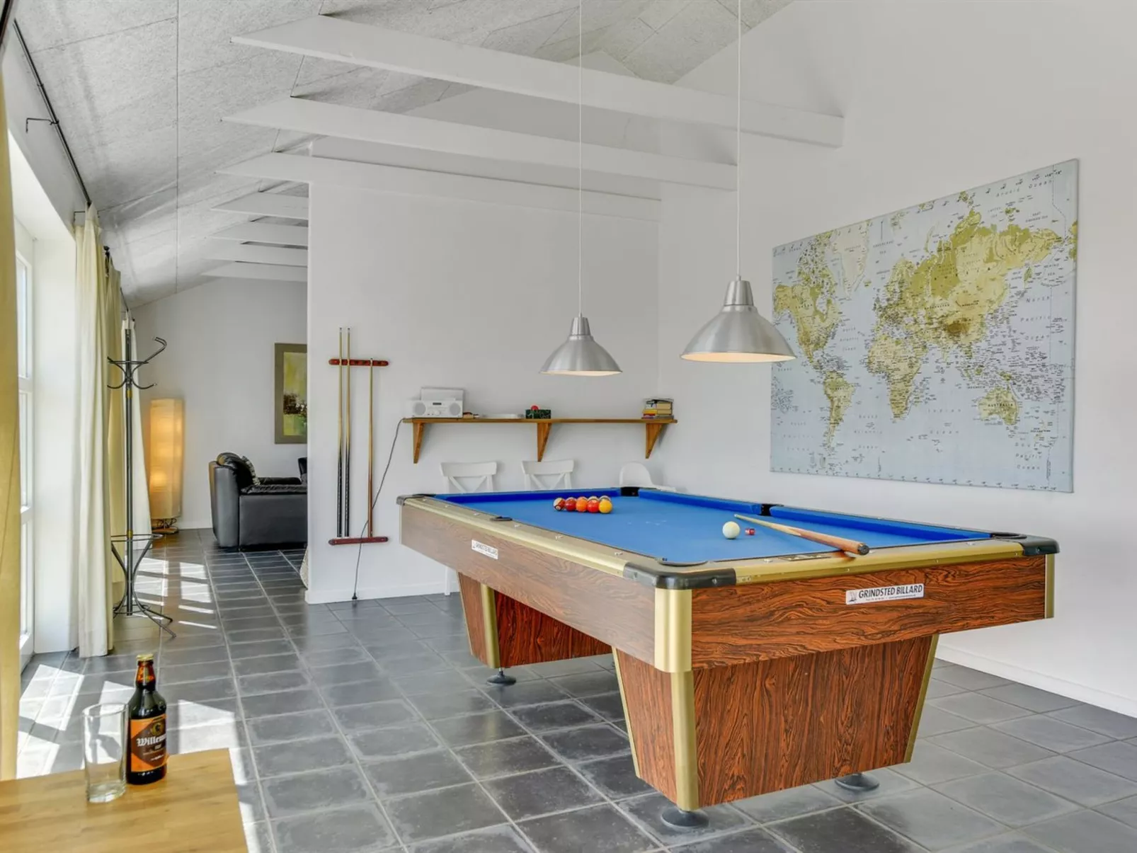 "Svanborg" - 3.7km from the sea-Dedans