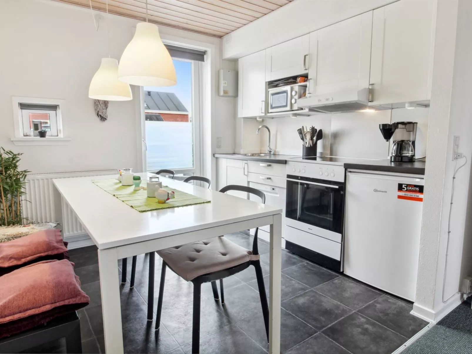 "Alfa" - 2.3km from the sea-Drinnen