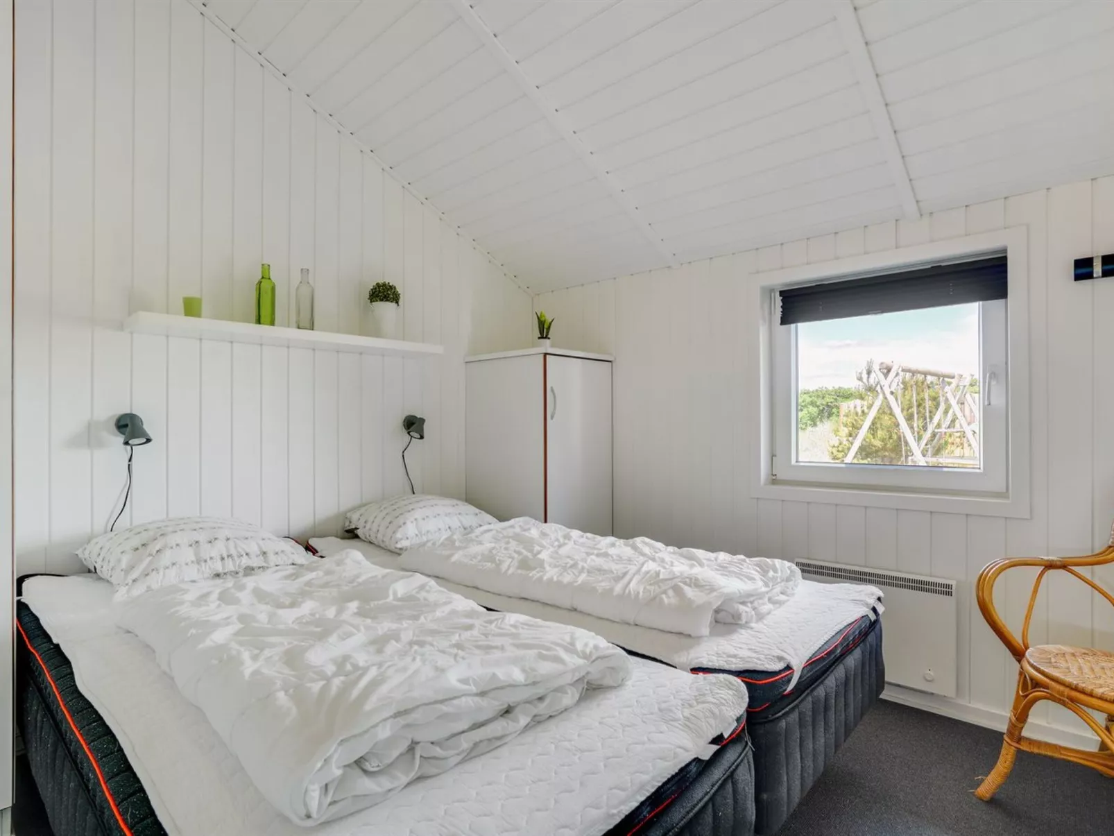 "Freek" - 400m from the sea-Inside