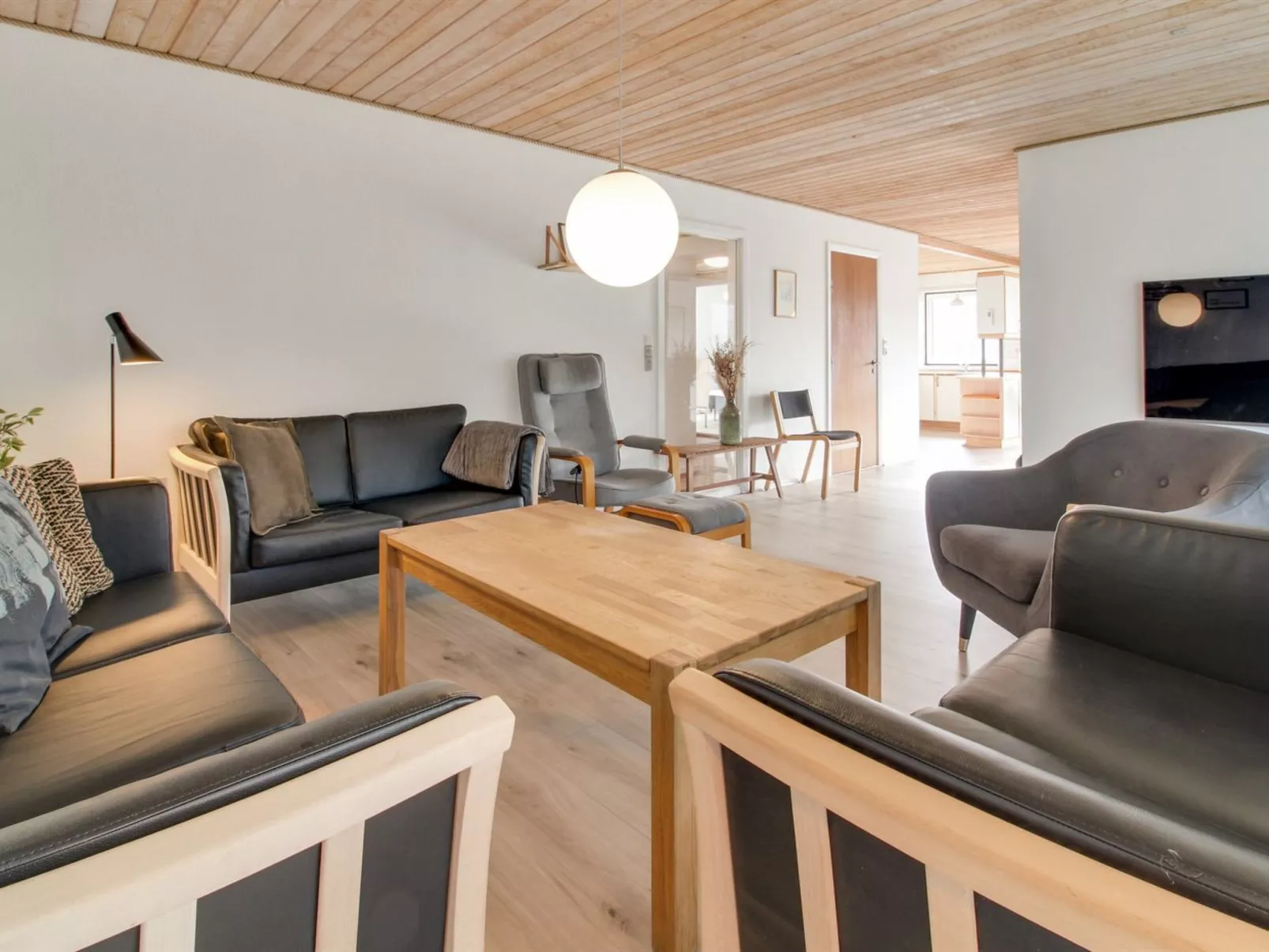 "Solmaz" - 3.5km from the sea-Drinnen