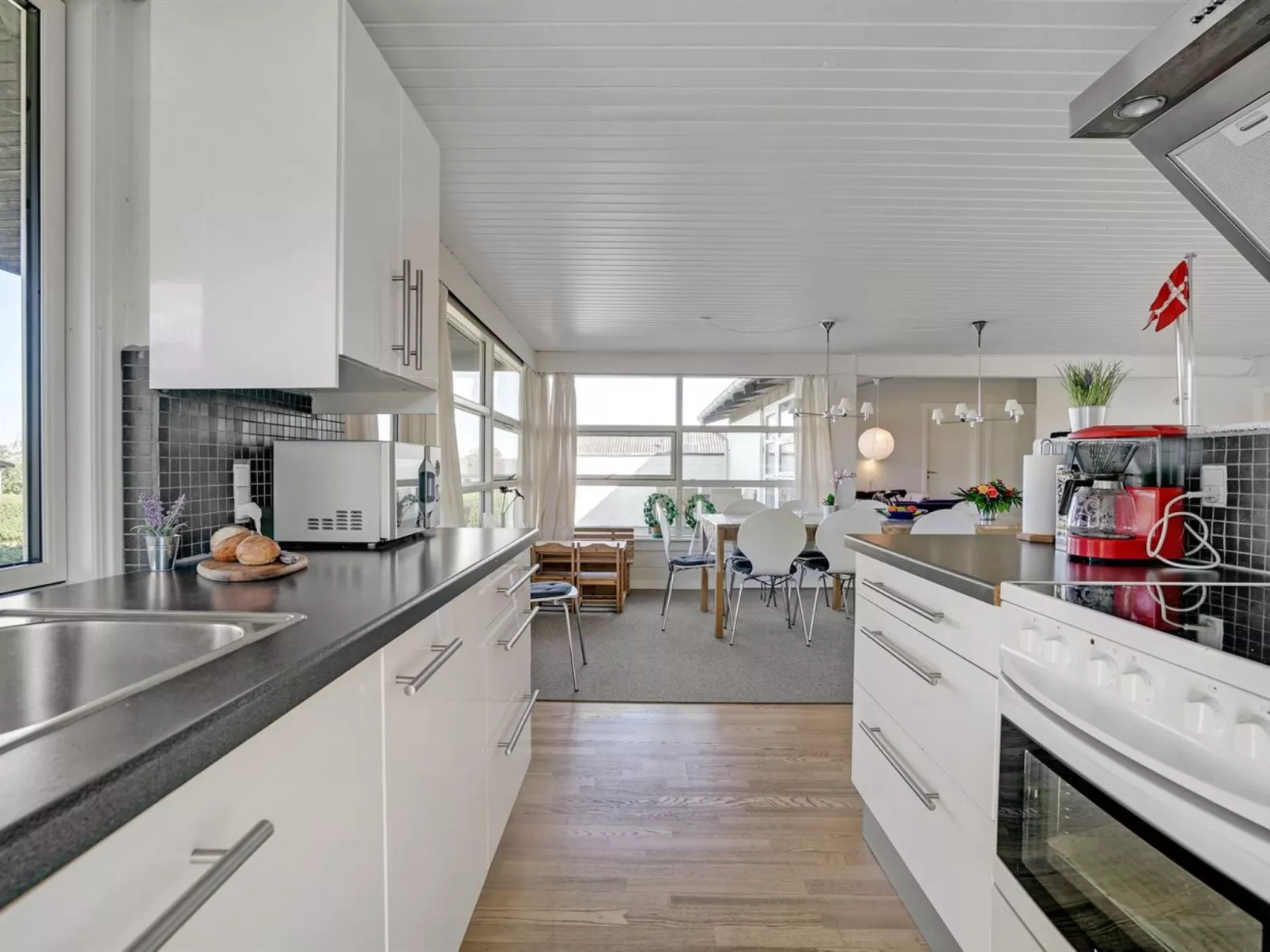 "Evald" - 200m from the sea-Inside