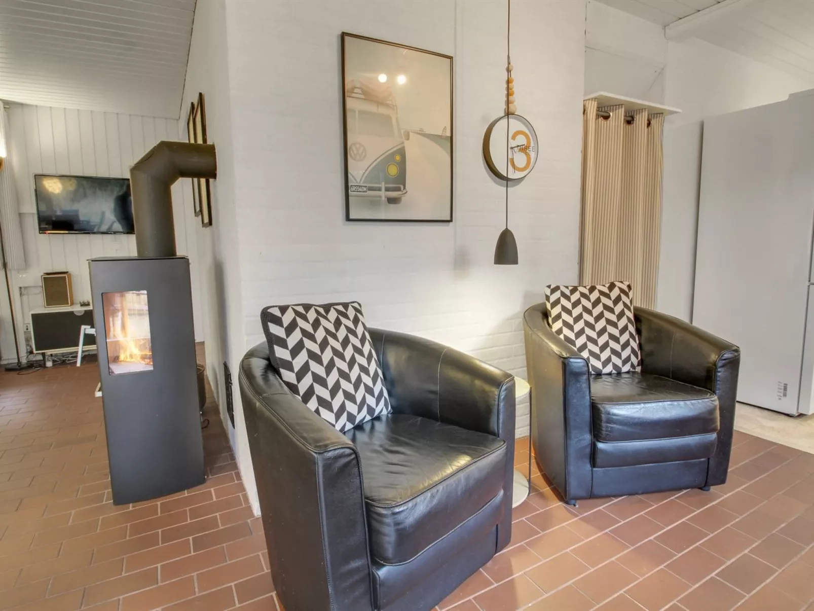 "Emilla" - 3.8km from the sea-Drinnen