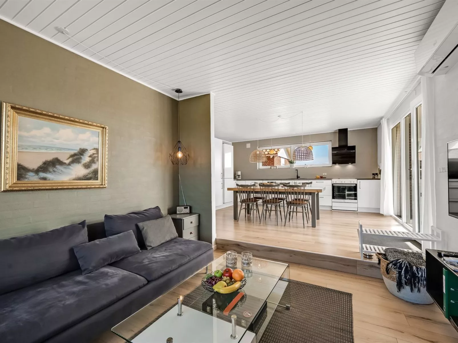 "Stinna" -  from the sea-Inside