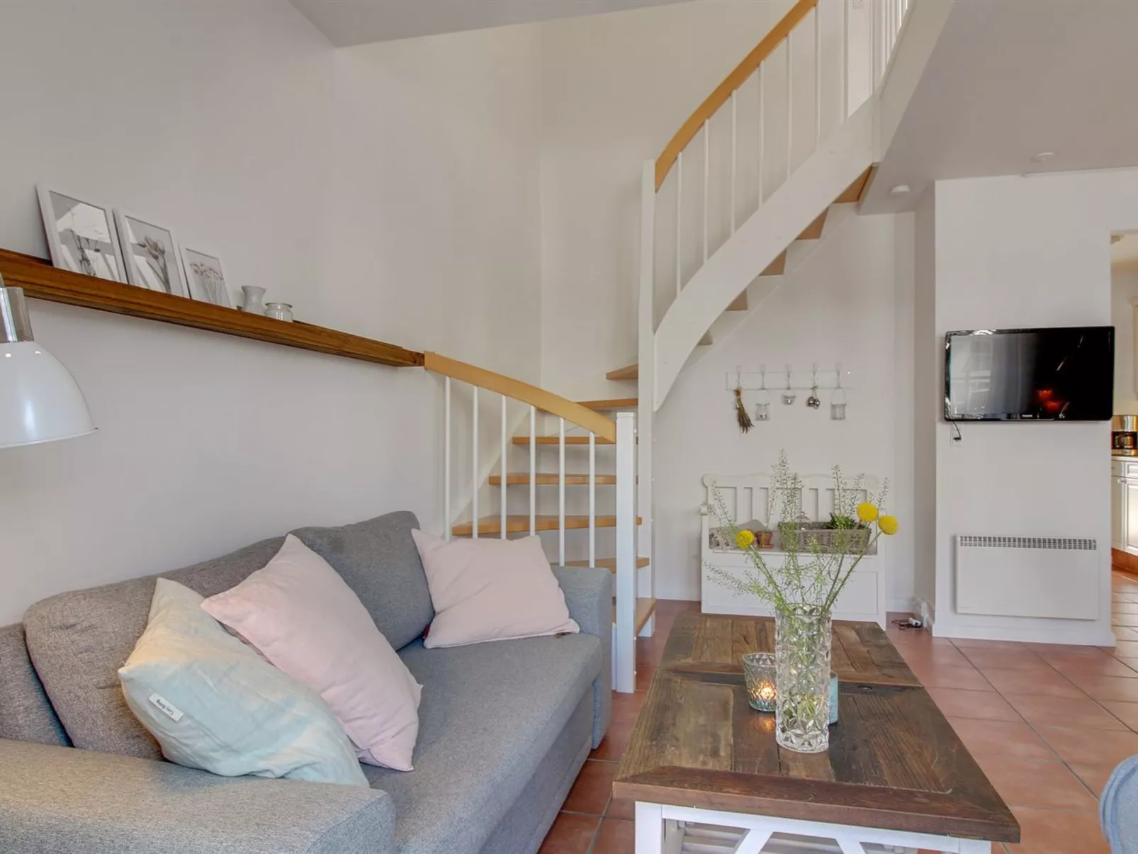 "Vinny" - 1.2km from the sea-Dedans