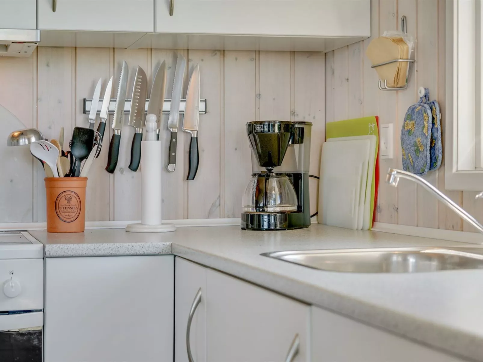 "Hubert" - 150m from the sea-Inside