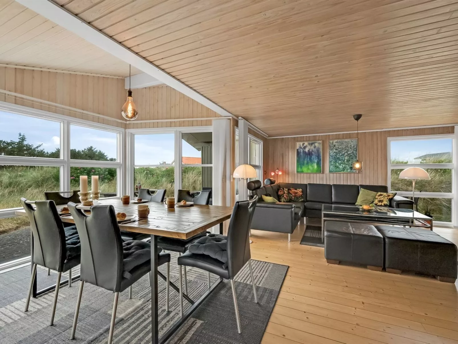 "Drifa" - 600m from the sea-Dedans