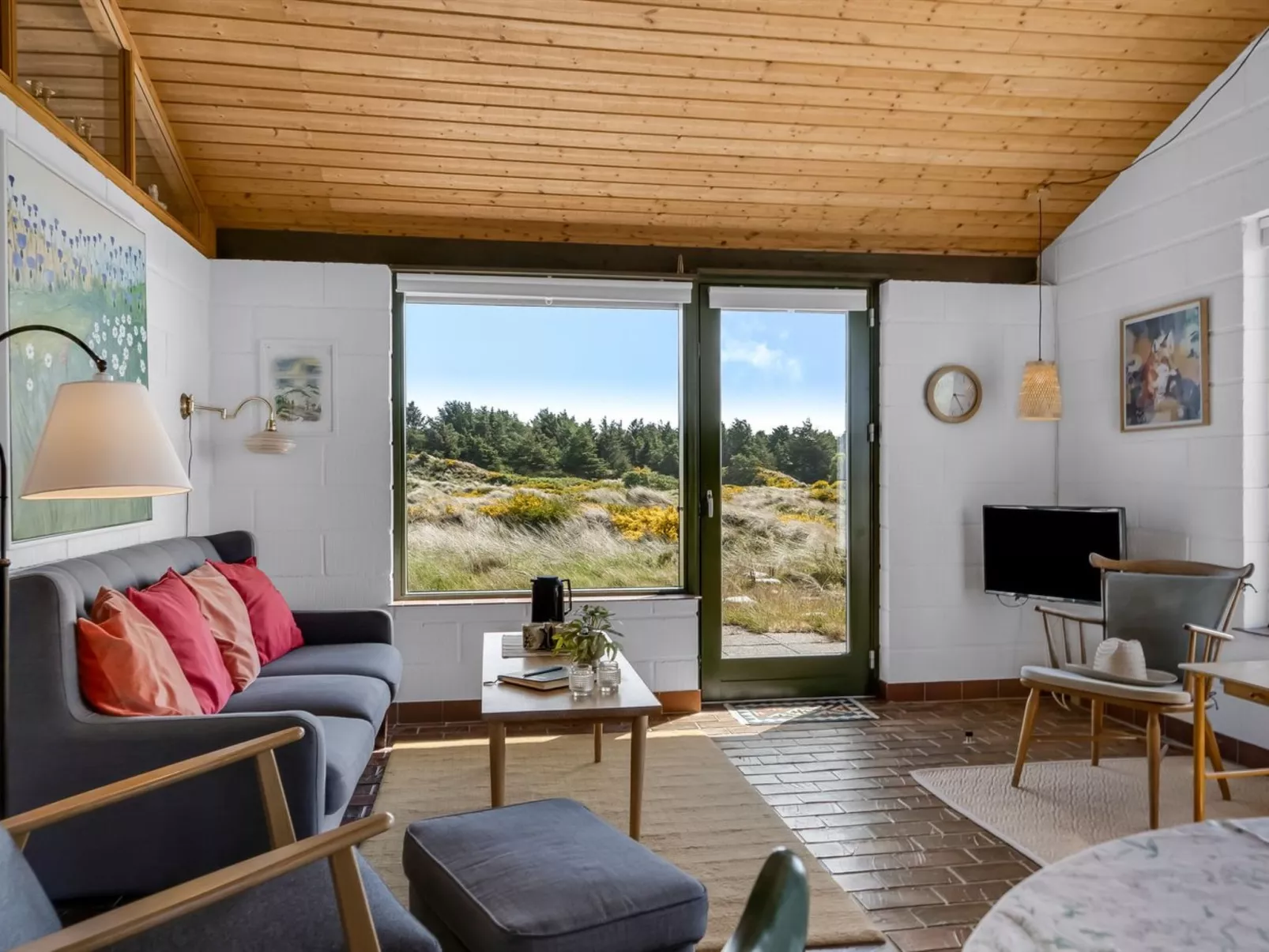 "Ehawee" - 350m from the sea-Dedans