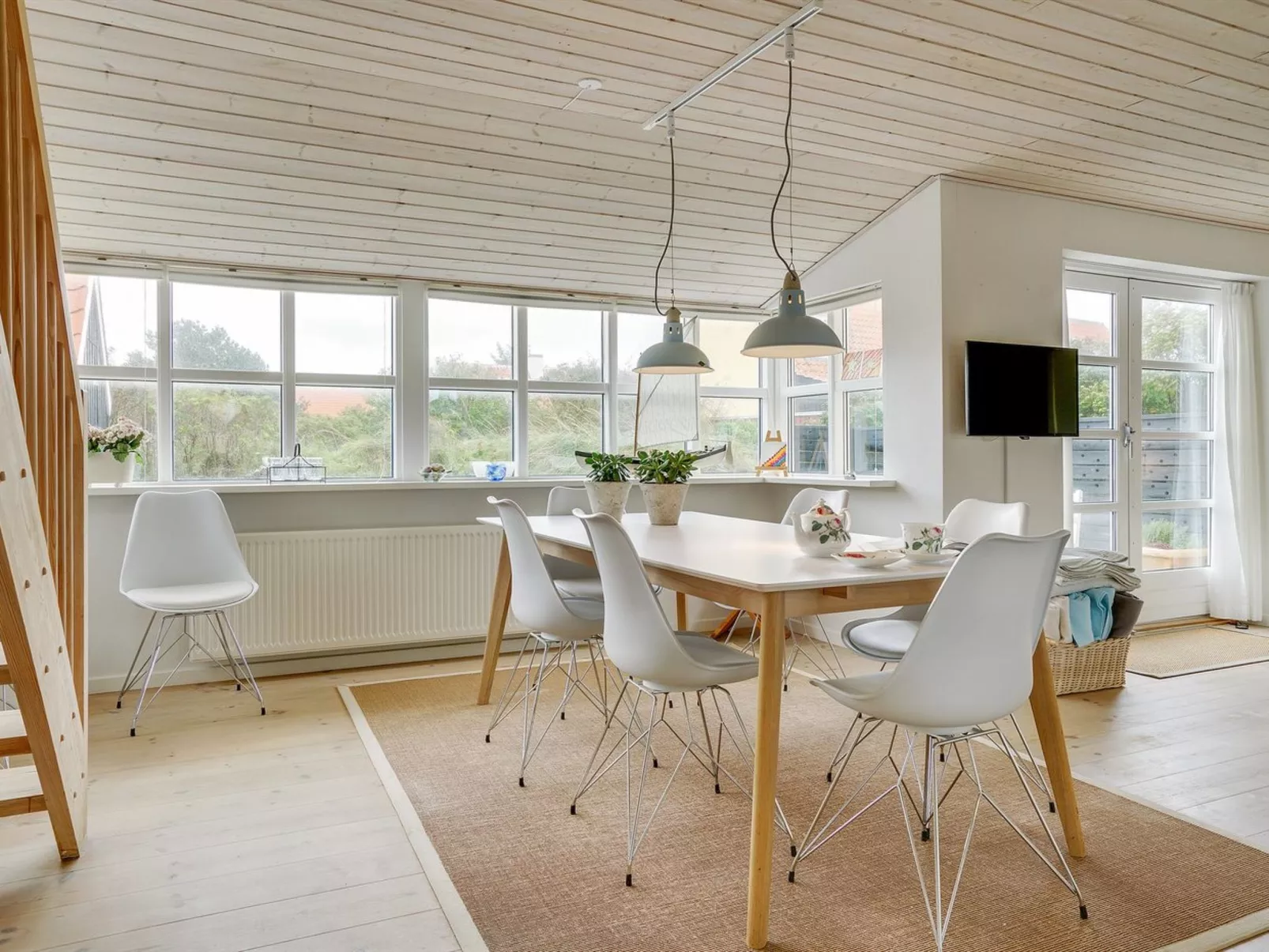 "Hialmar" - 400m from the sea-Dedans