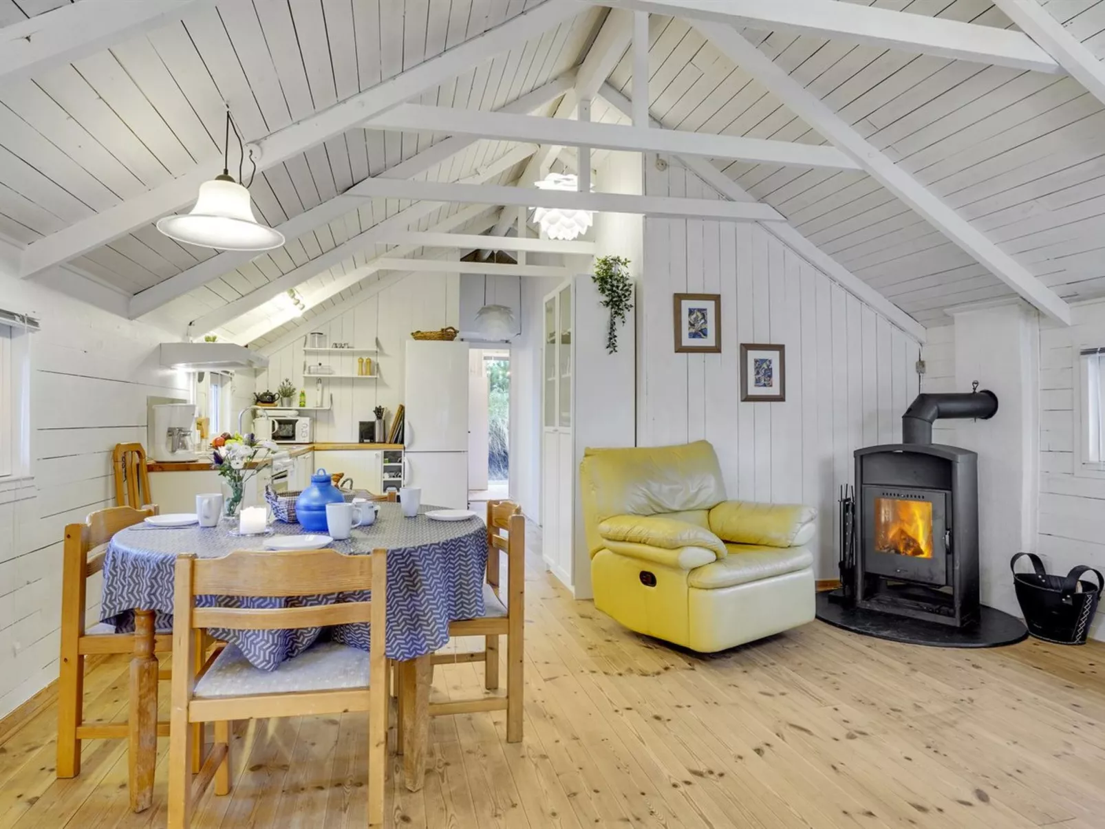 "Tameran" - 700m from the sea-Dedans