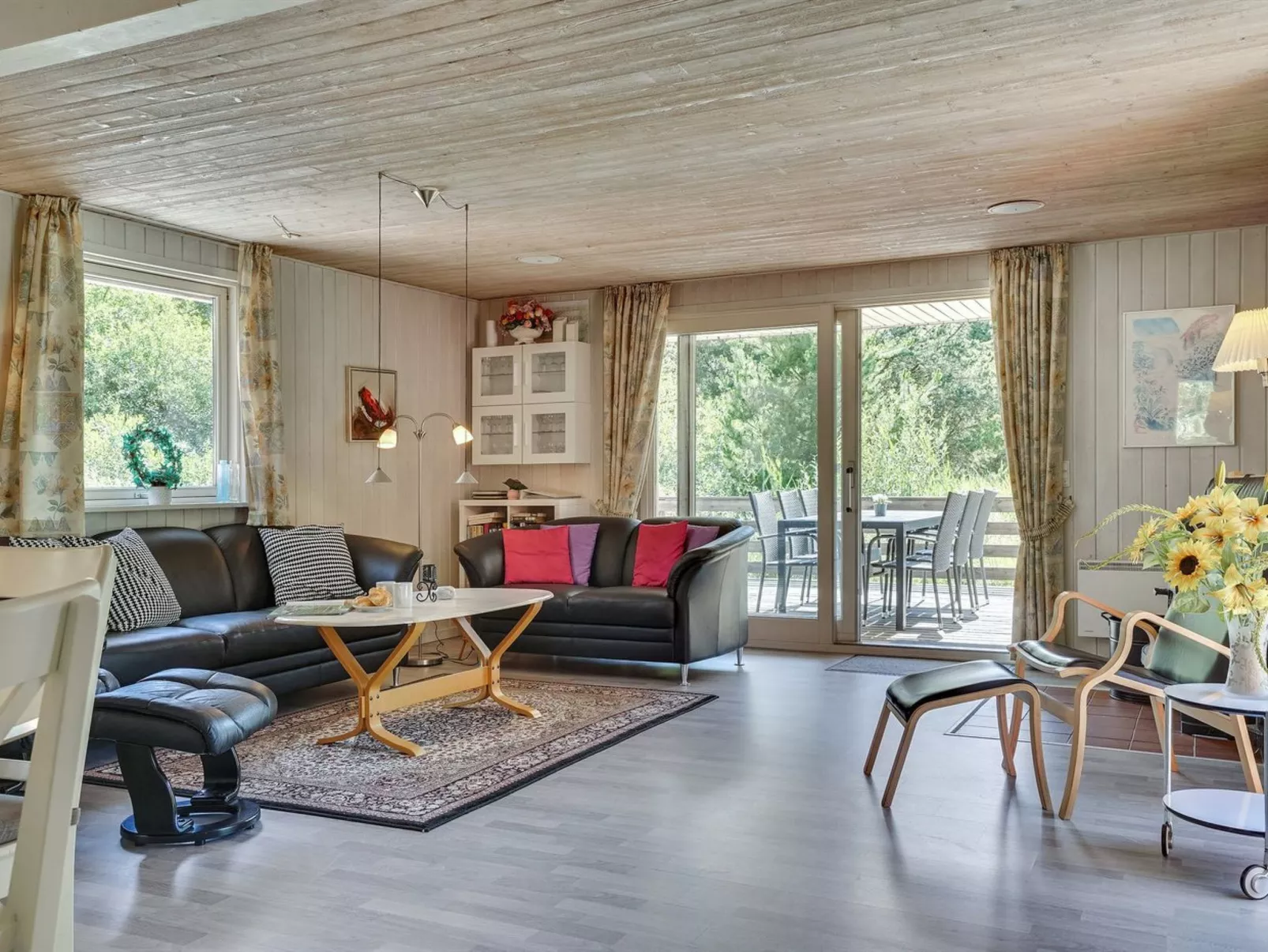 "Reidar" - 1km from the sea-Inside