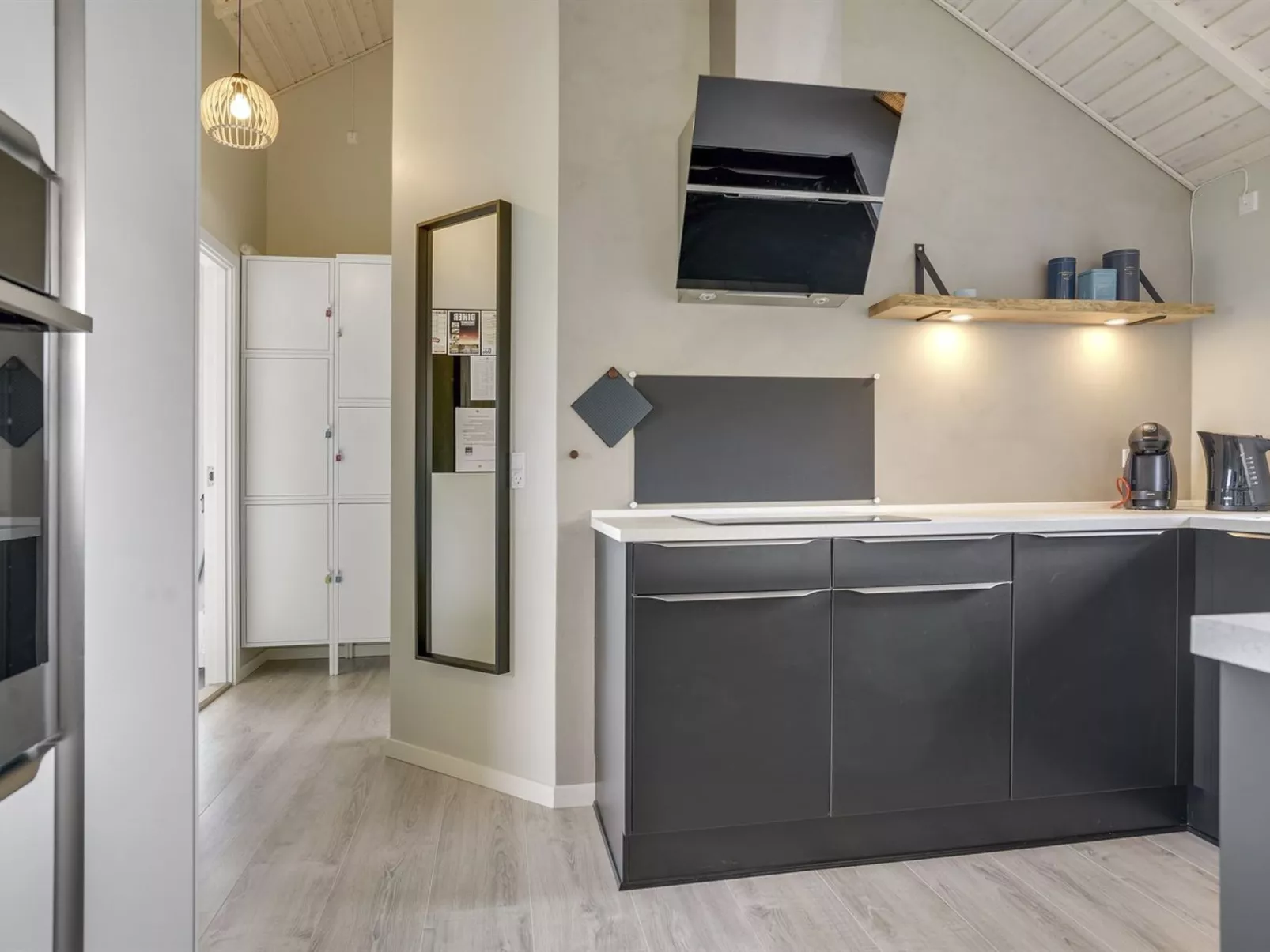 "Ina" - 1.2km from the sea-Drinnen