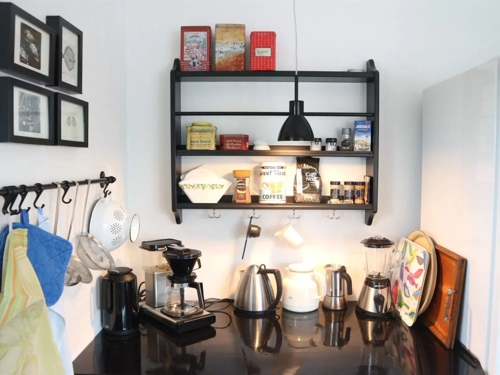 "Fridoline" - 150m from the sea-Inside