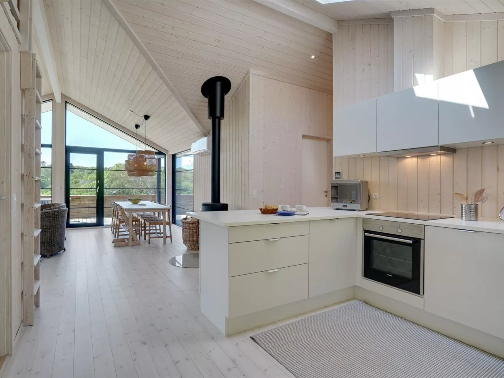 "Gunver" - 150m from the sea-Inside