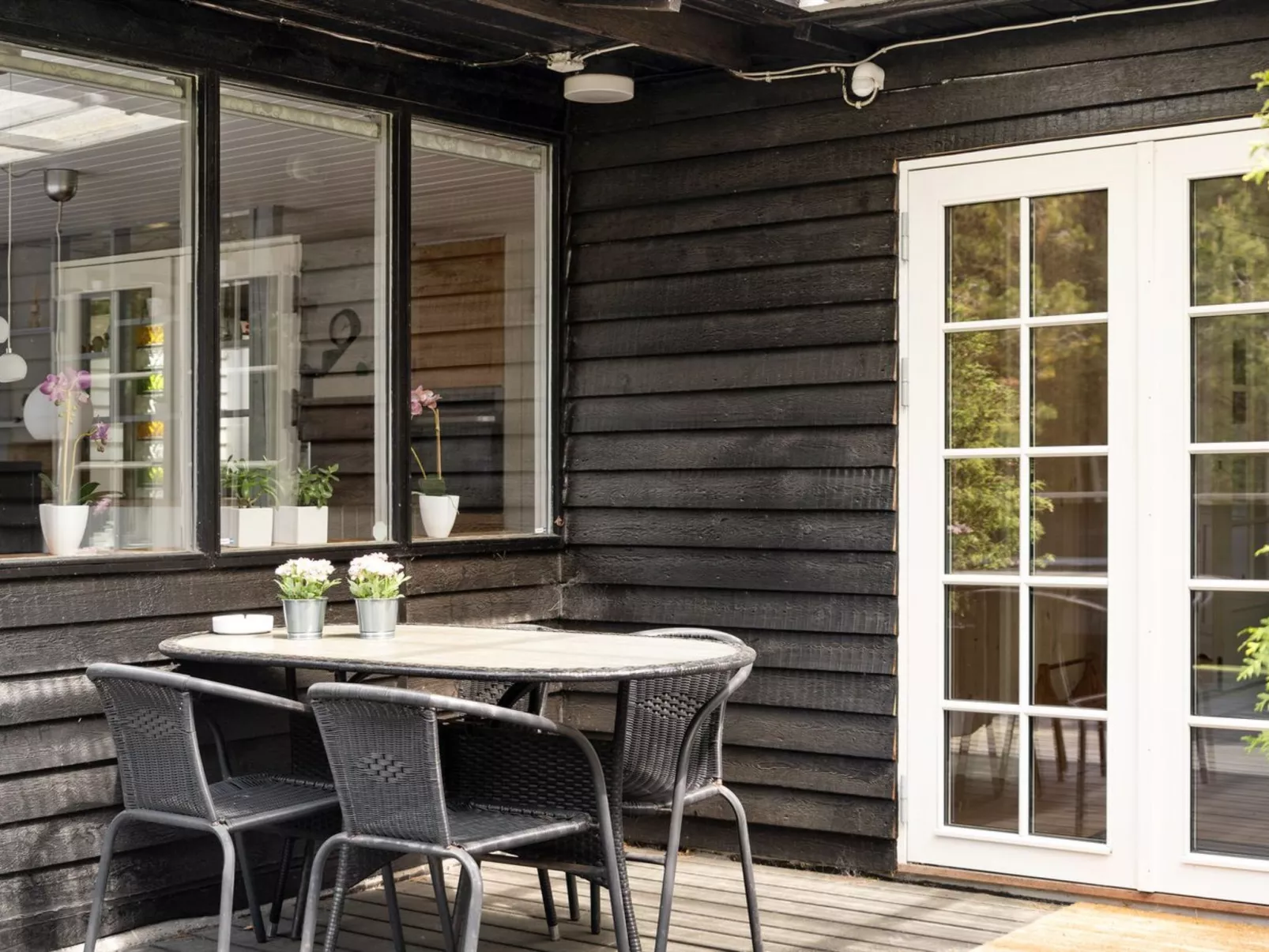 "Siljan" -  from the sea-Outside