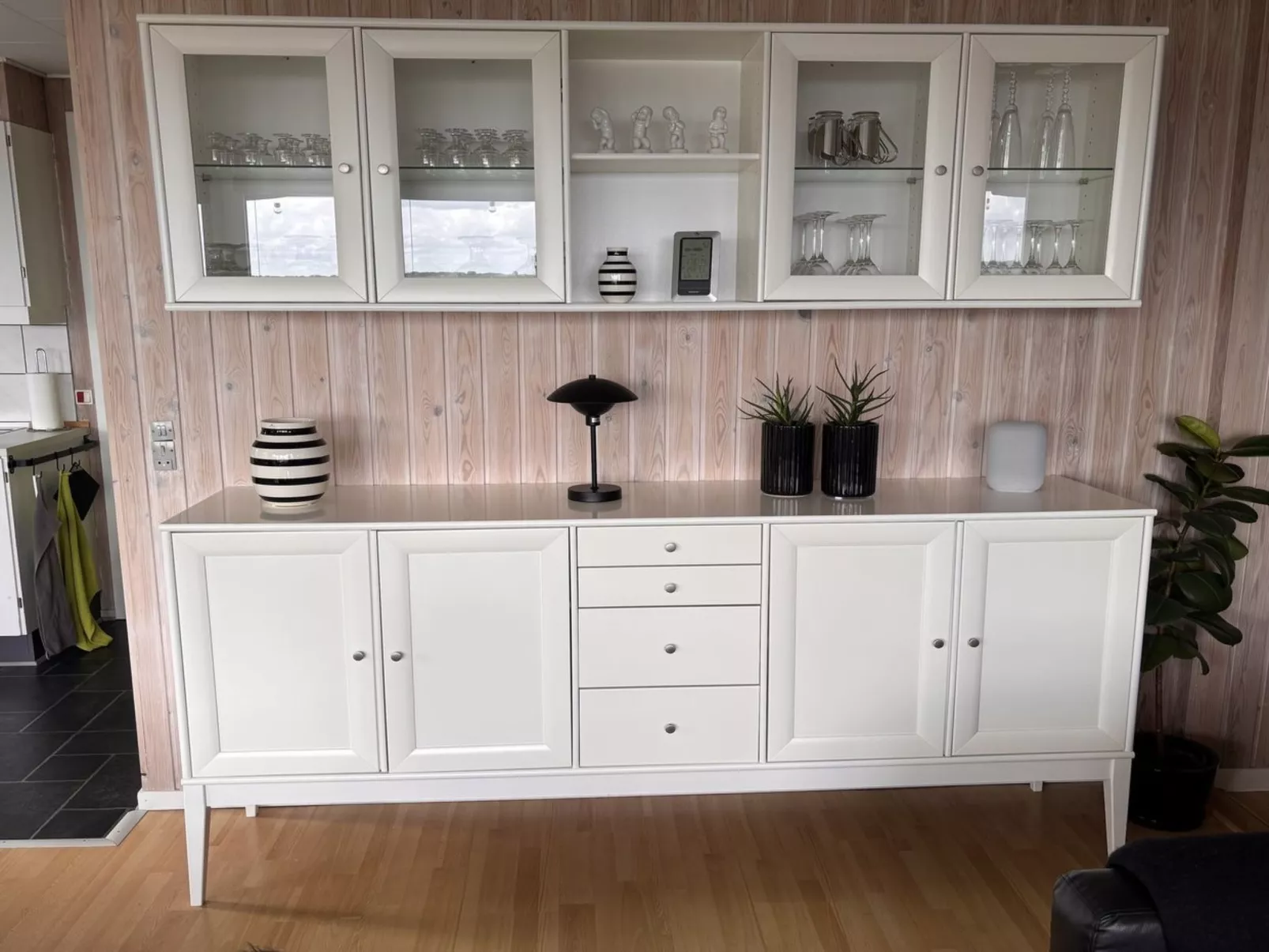 "Jenvold" - 300m to the fjord-Inside