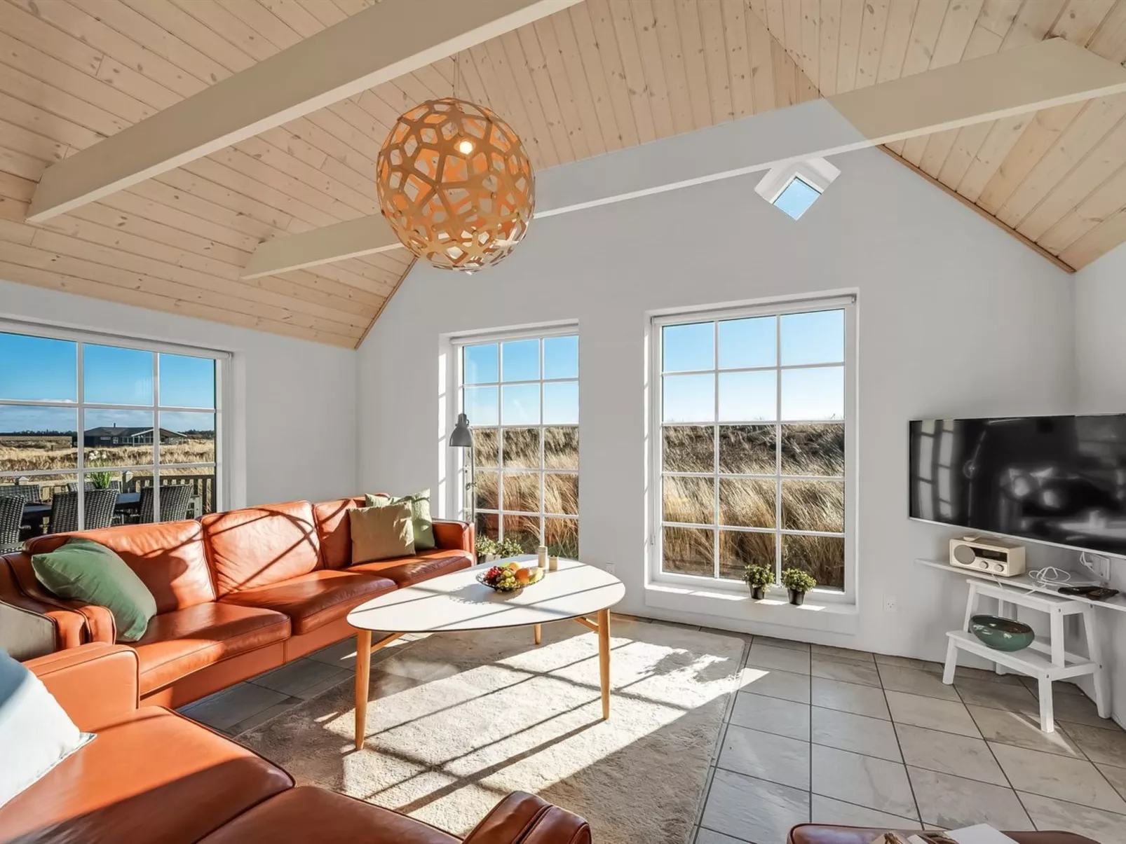 "Hærulf" - 300m from the sea-Inside