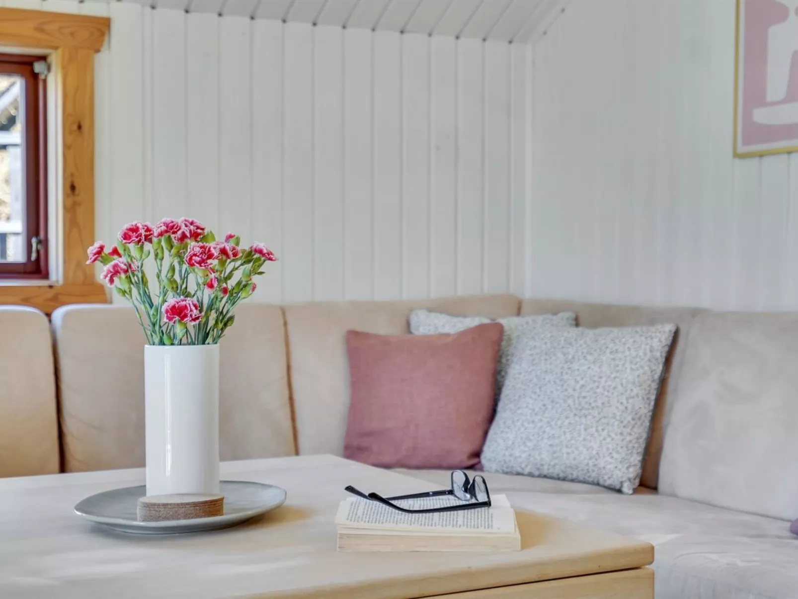 "Aghwith" - 1.2km from the sea-Inside