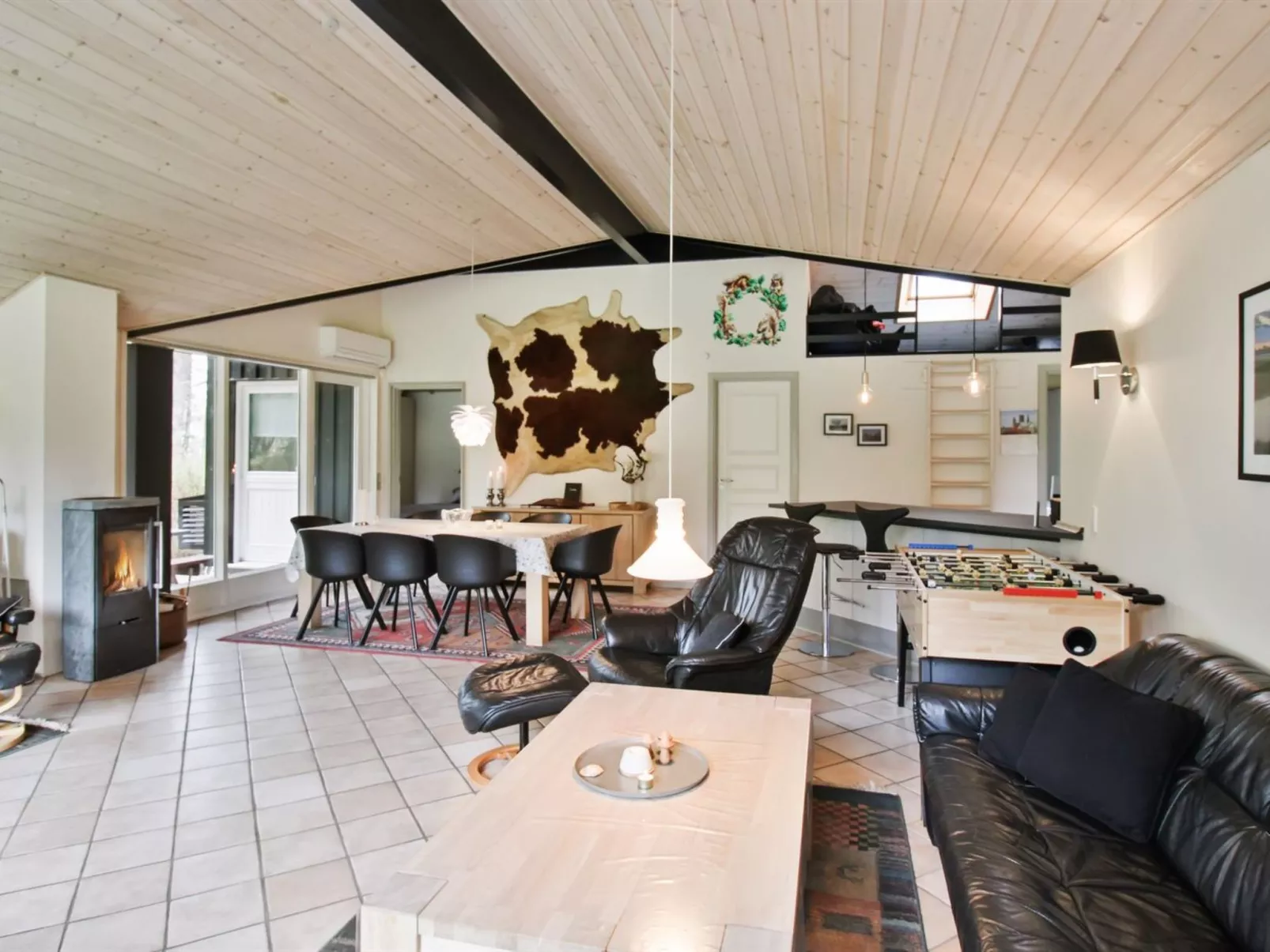 "Sora" - 2km from the sea-Drinnen