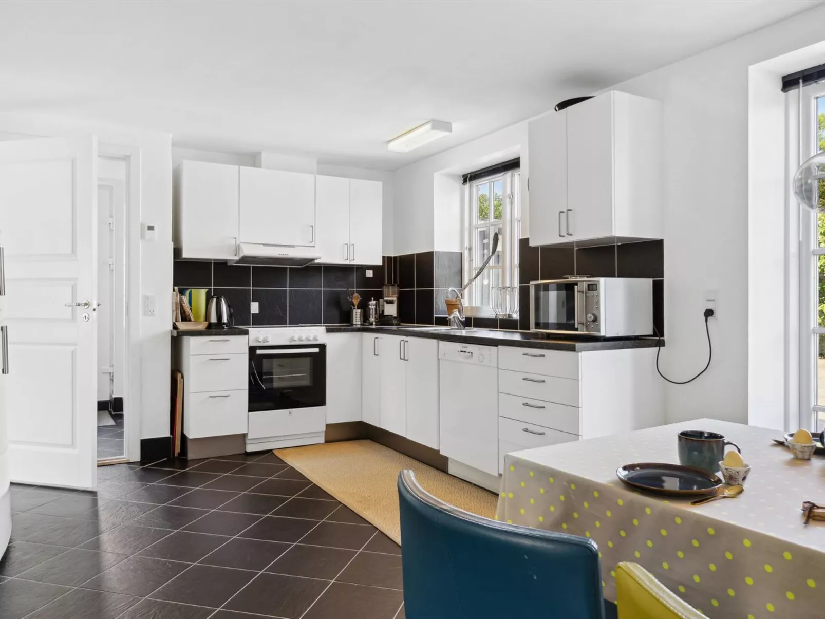 "Viivi" - 900m from the sea-Drinnen