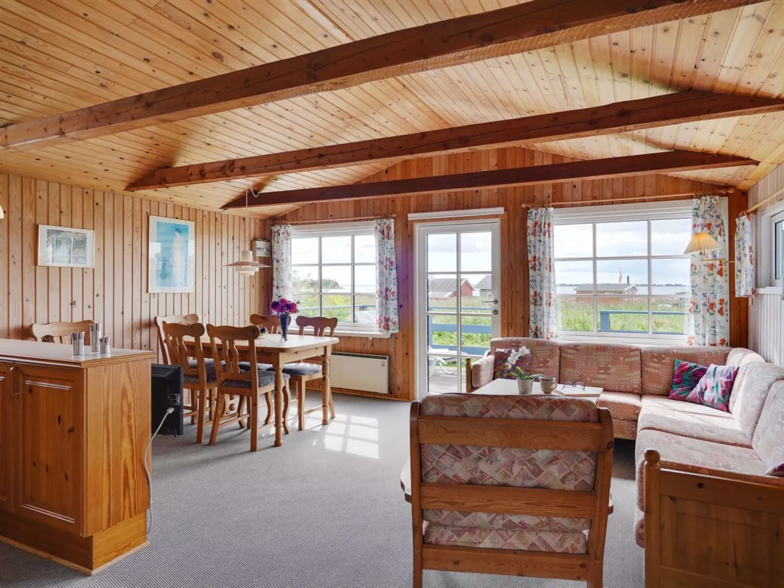 "Herulf" - 100m from the sea-Dedans