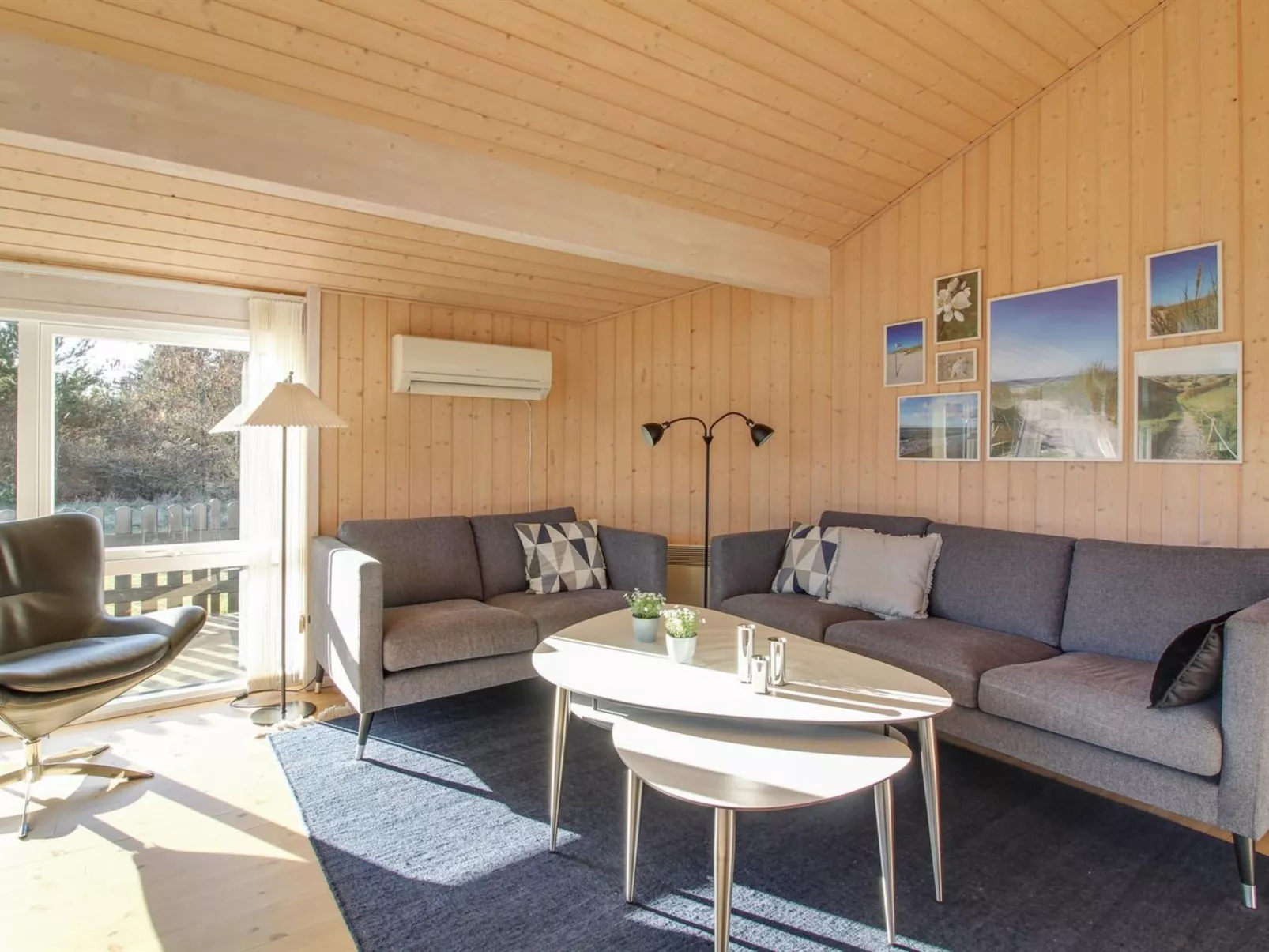 "Nynke" - 600m from the sea-Inside