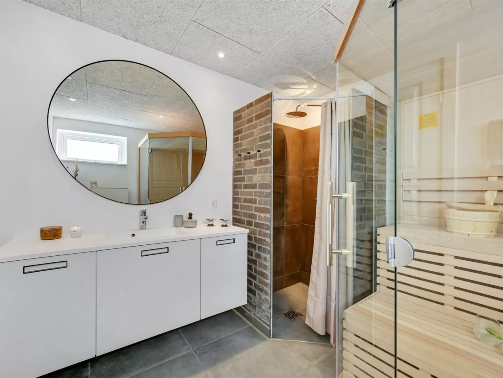 "Pejo" - 950m from the sea-Dedans