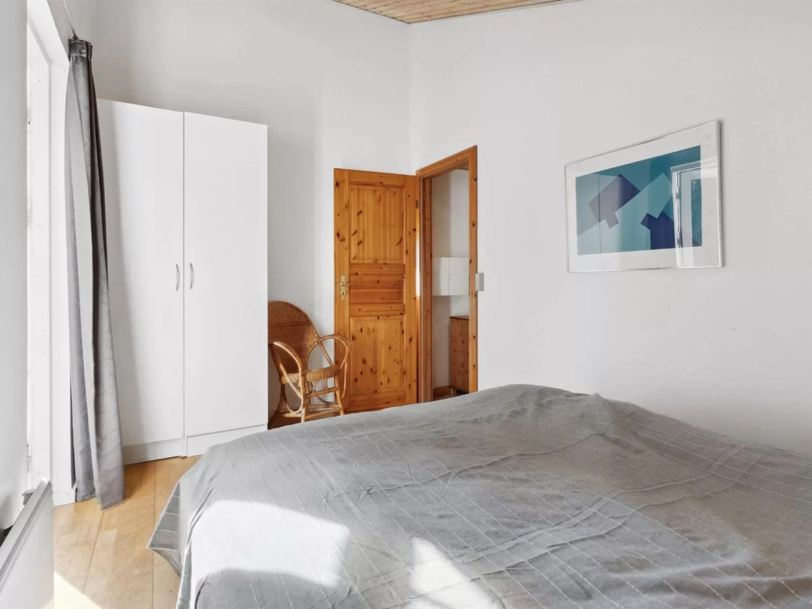 "Amanda" - 30km from the sea-Inside