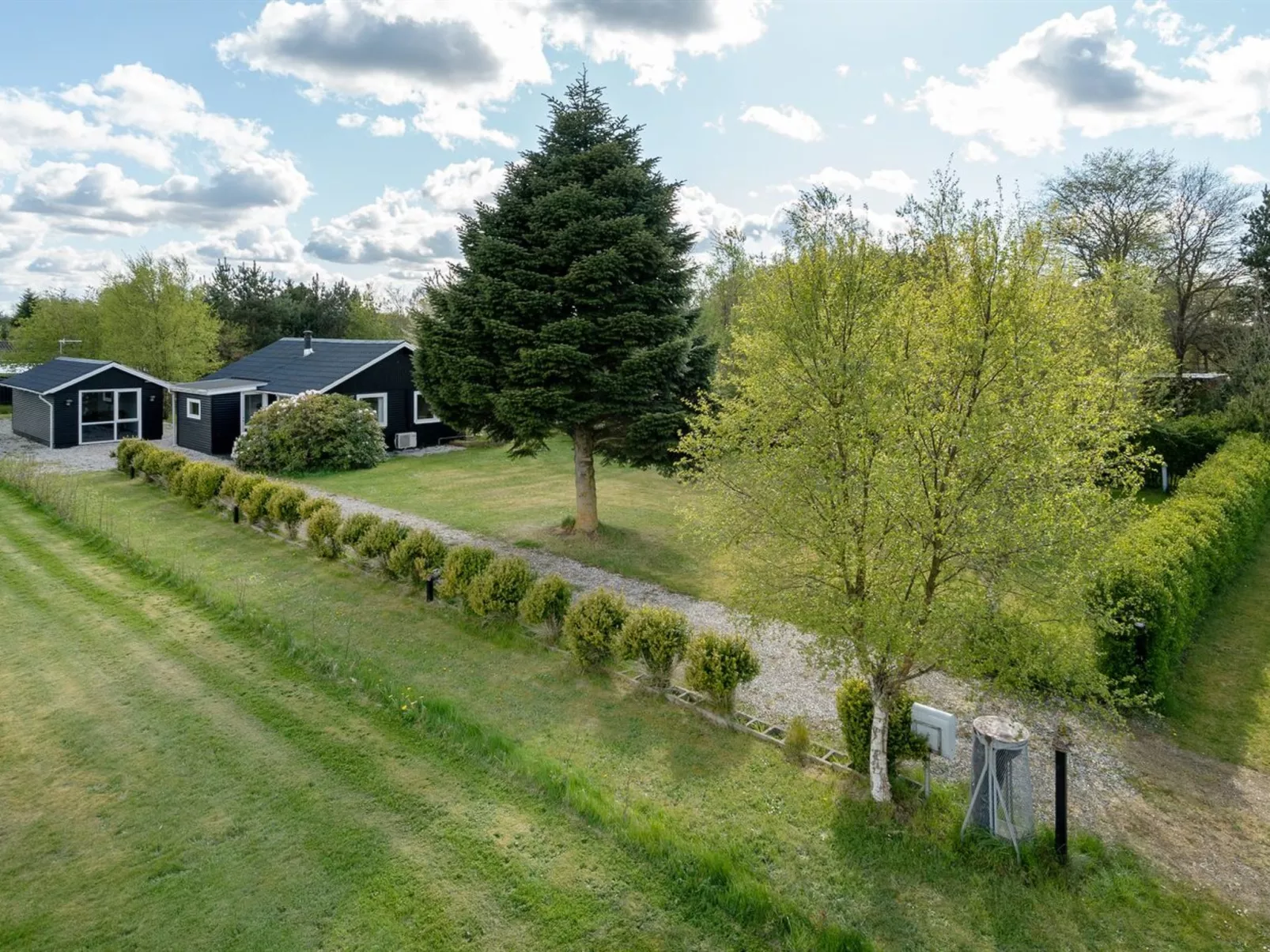 "Akira" - 500m to the fjord-Draußen