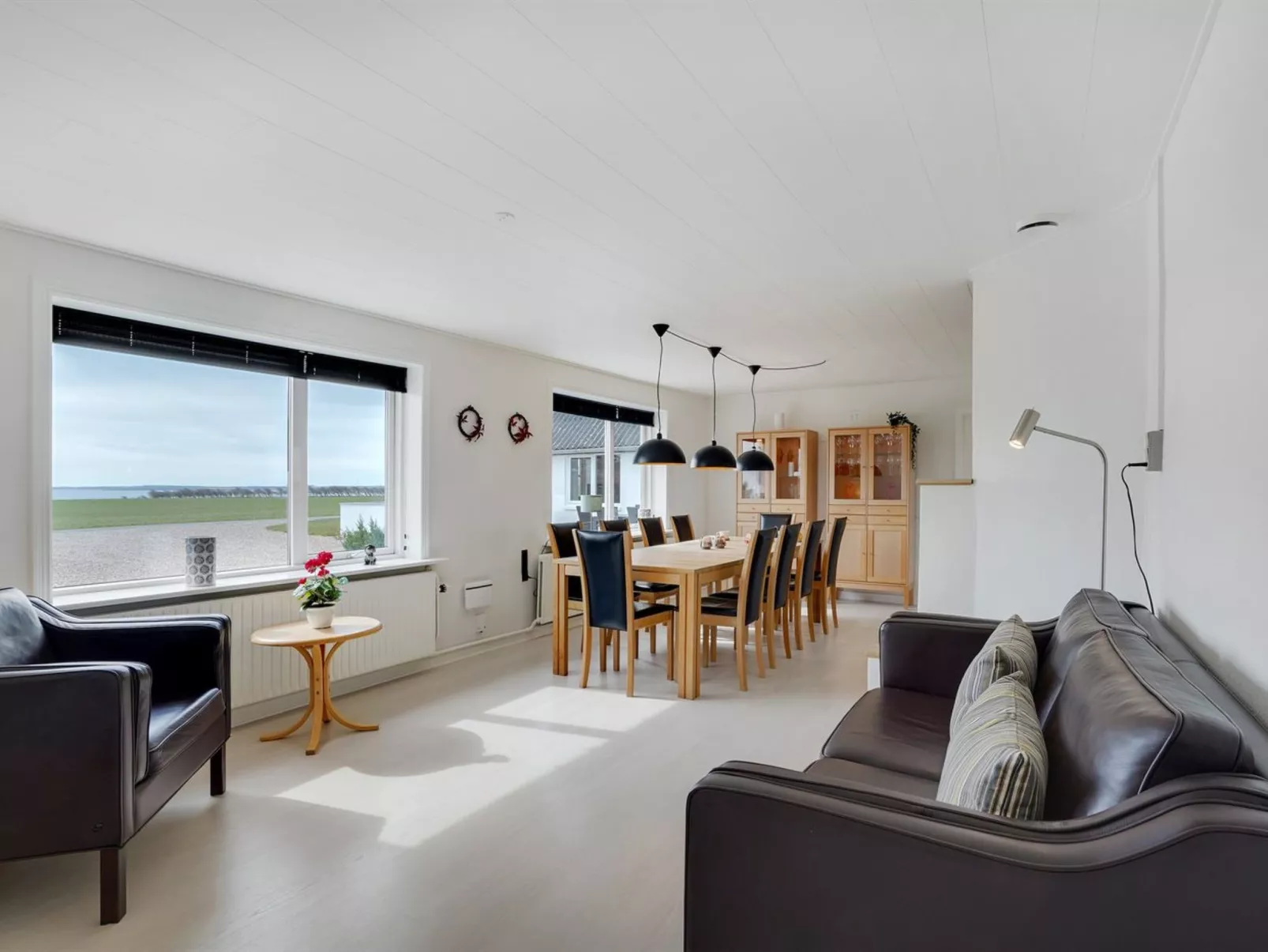 "Imilie" - 250m to the fjord-Dedans