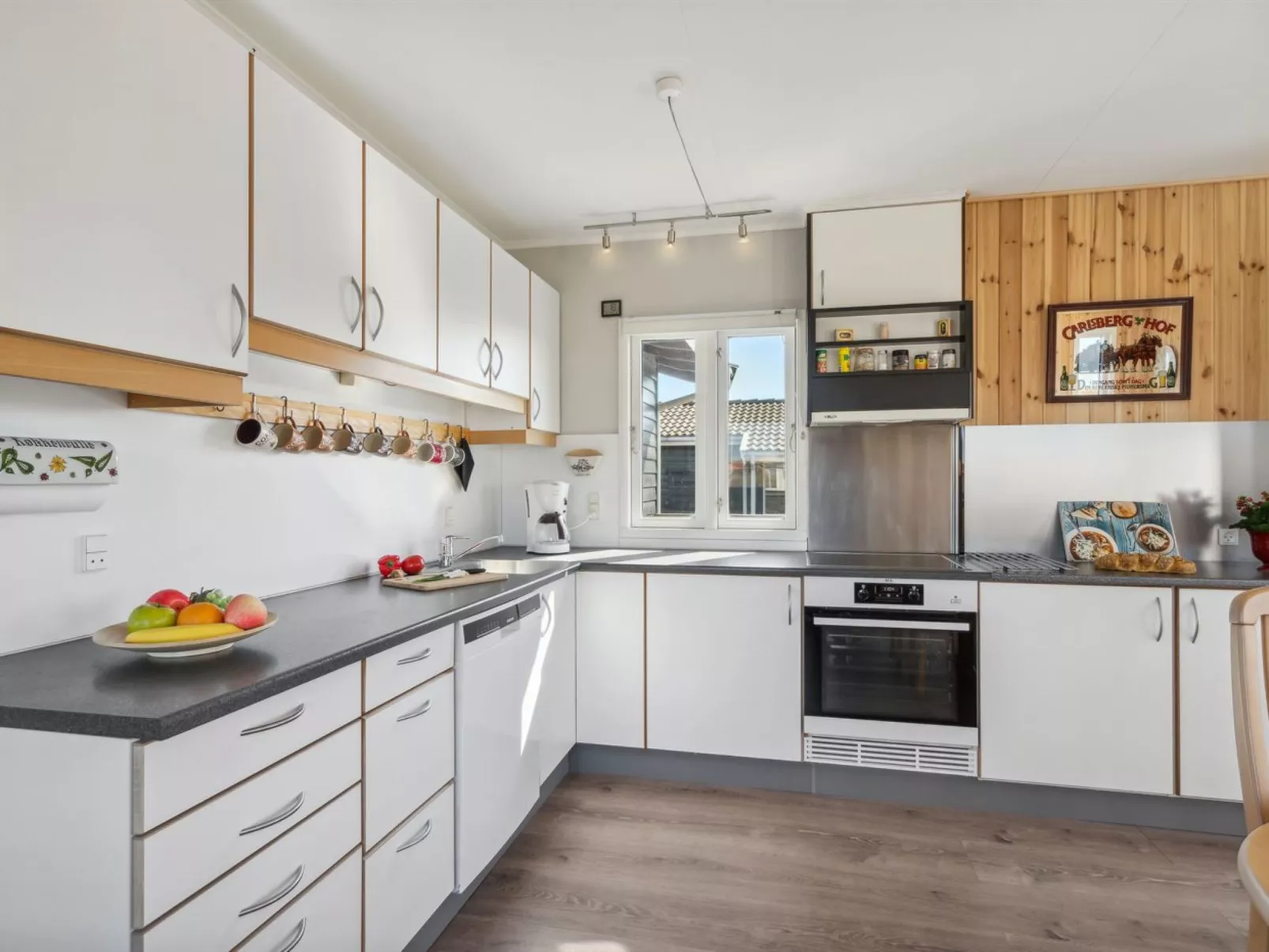 "Viveka" - 500m from the sea-Drinnen