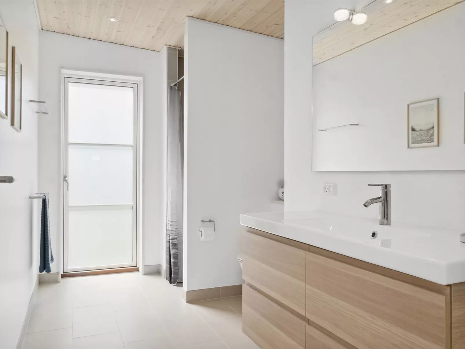 "Engli" - 90m from the sea-Inside