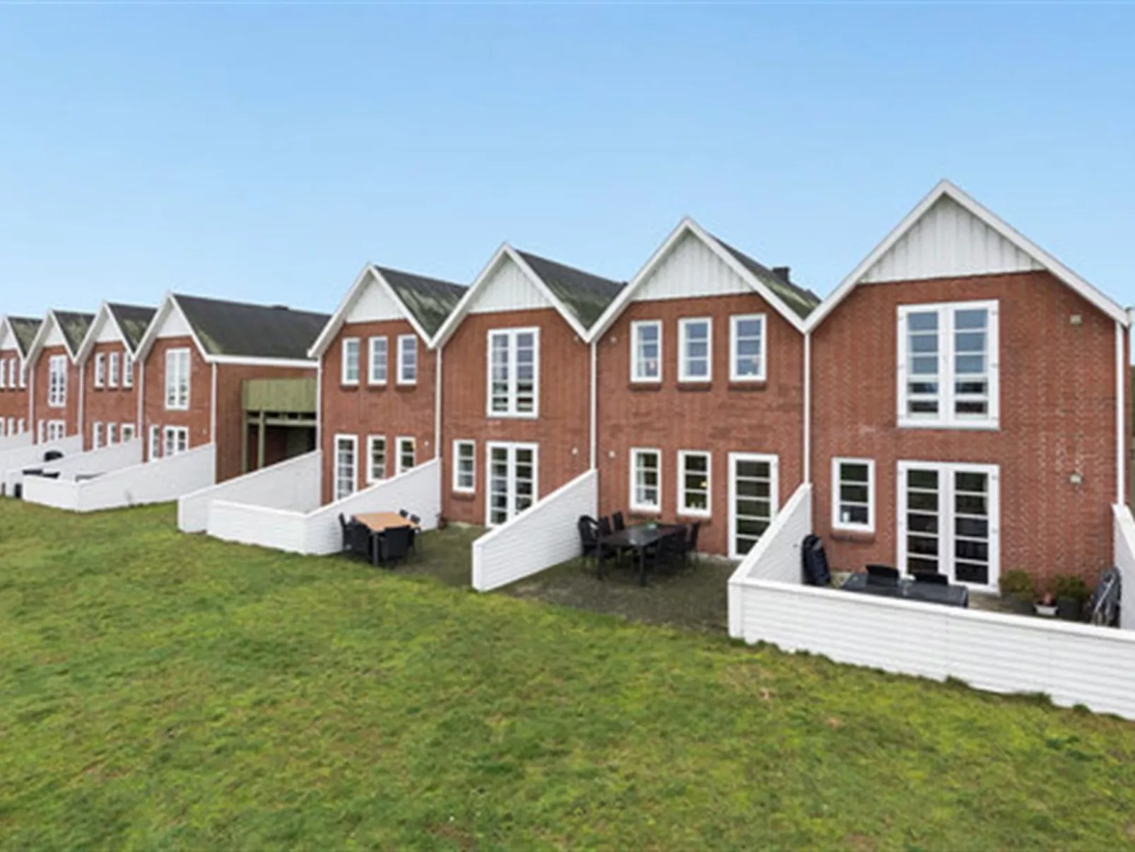 "Efraima" - 1.7km from the sea-Draußen