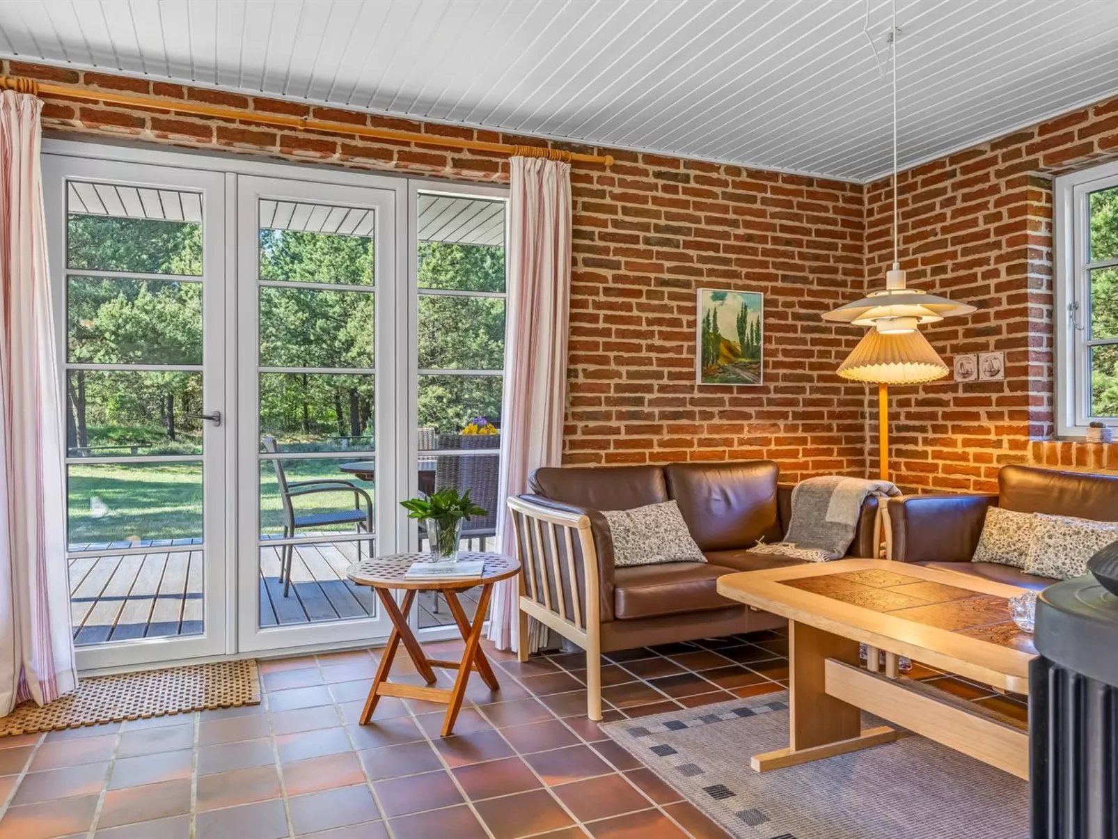 "Angret" - 3.5km from the sea-Drinnen