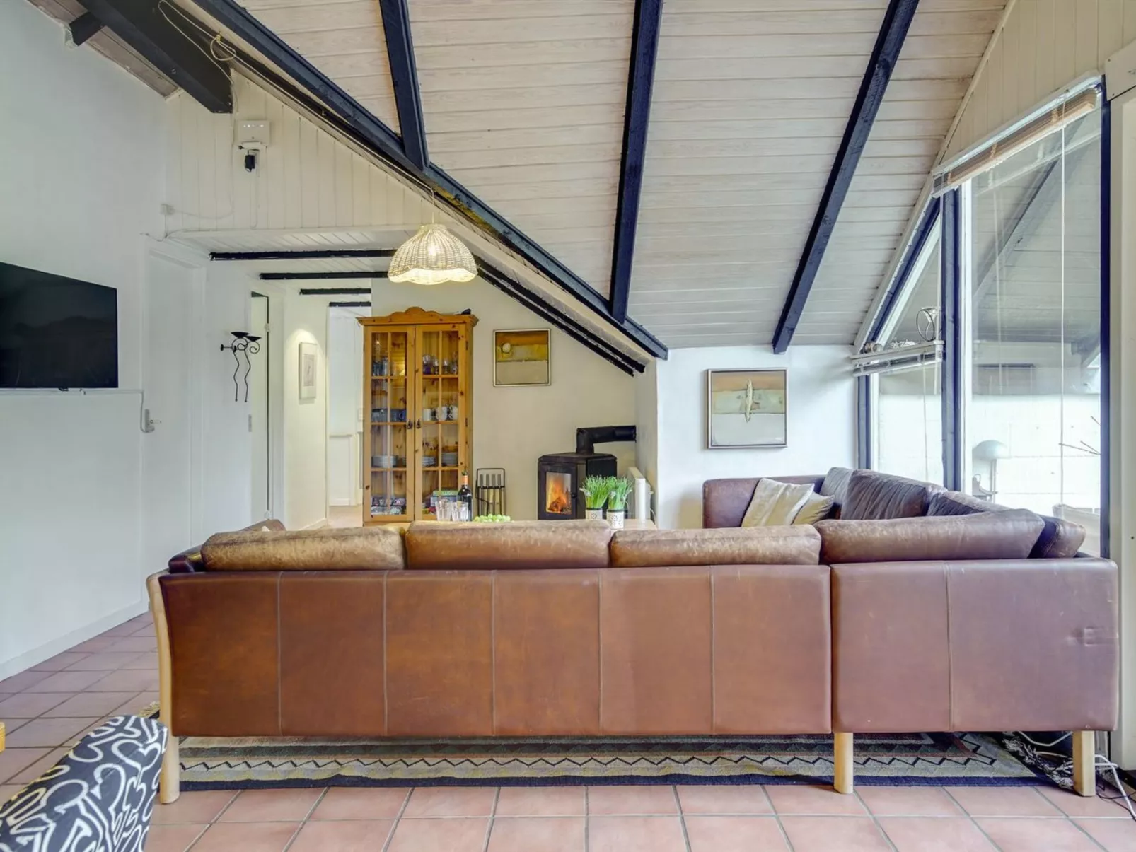 "Arnfin" - 160m from the sea-Inside