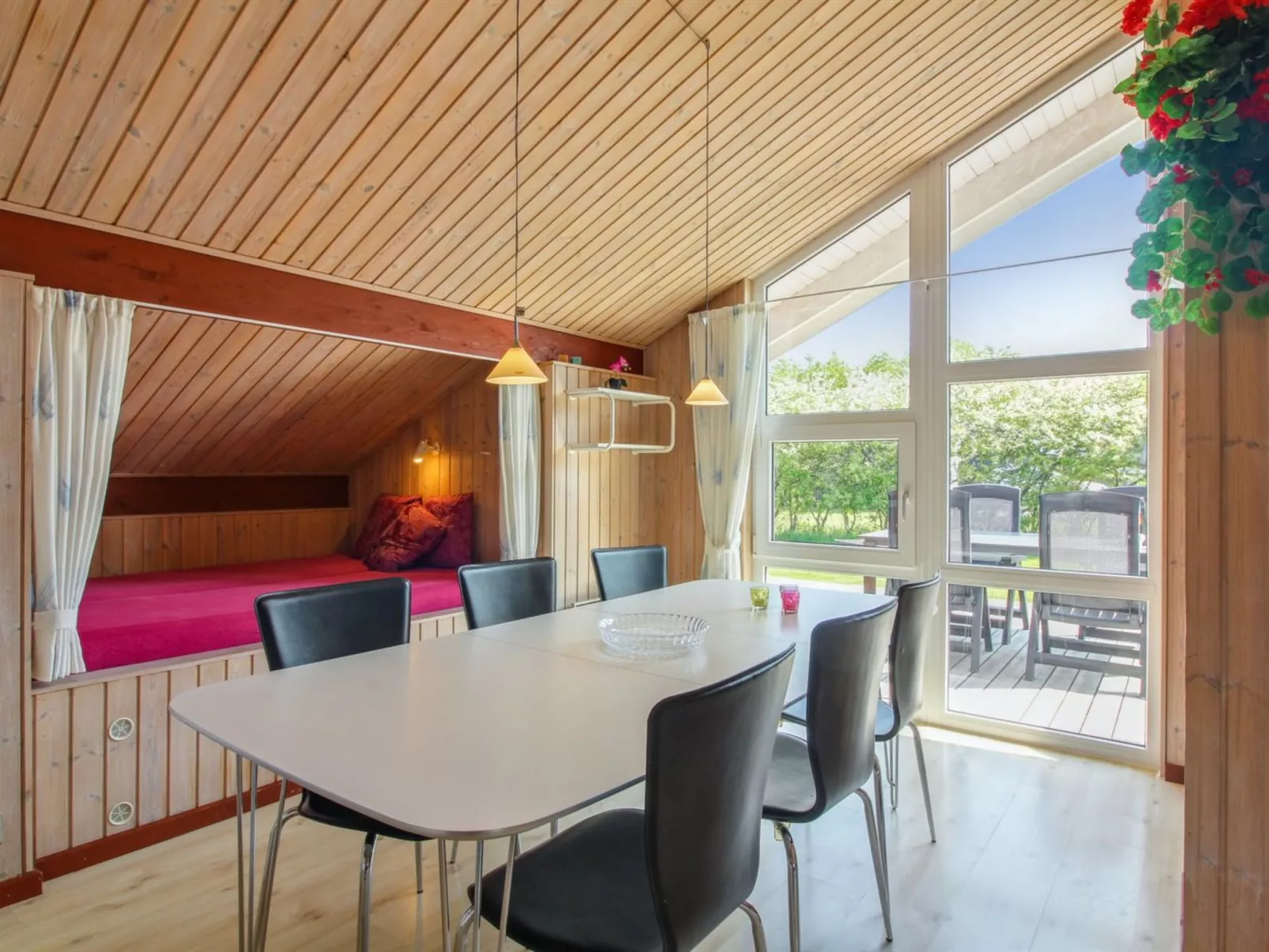 "Menka" - 1.3km from the sea-Drinnen